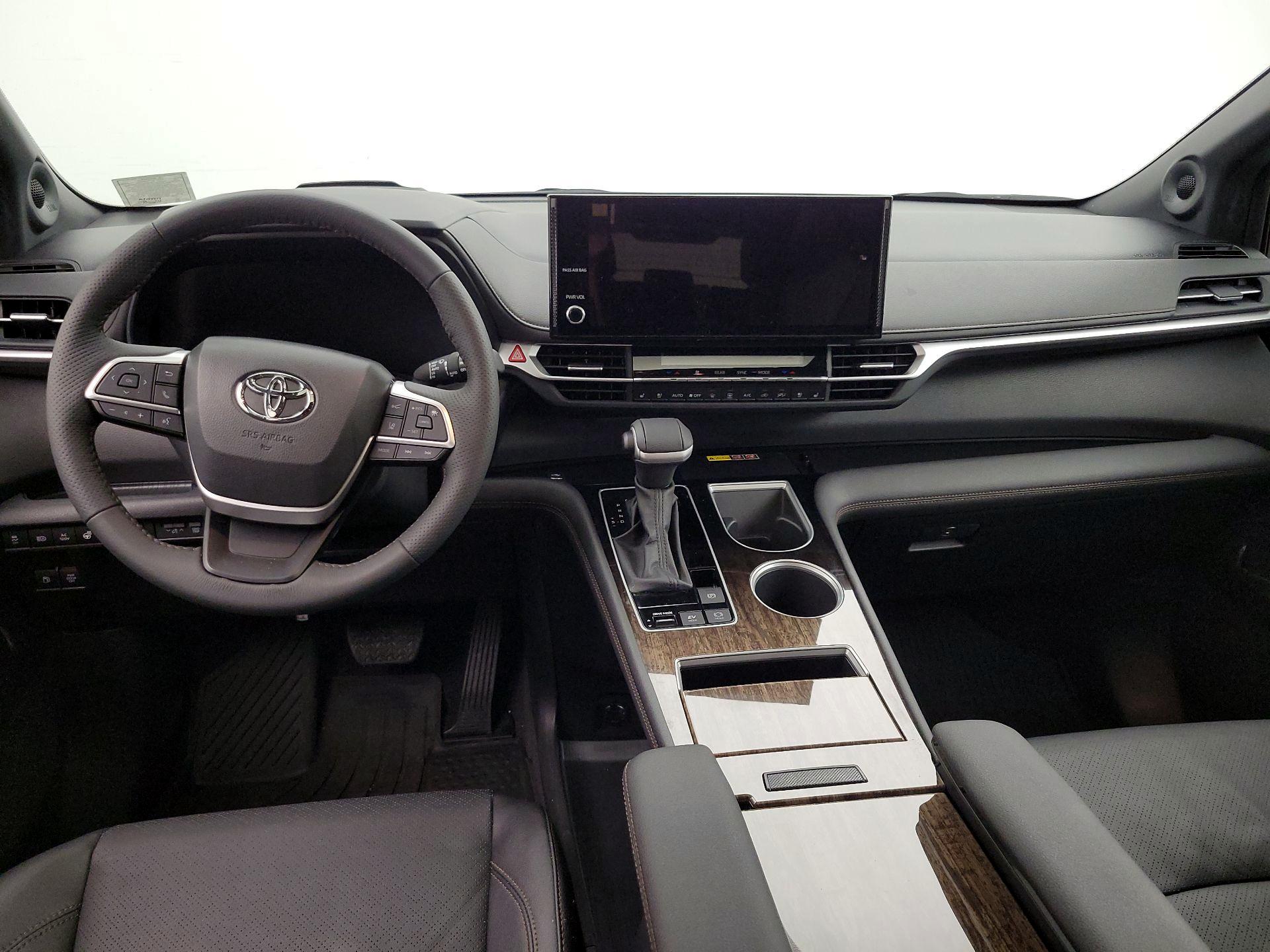 Thumbnail: 2025 Toyota Sienna - 9