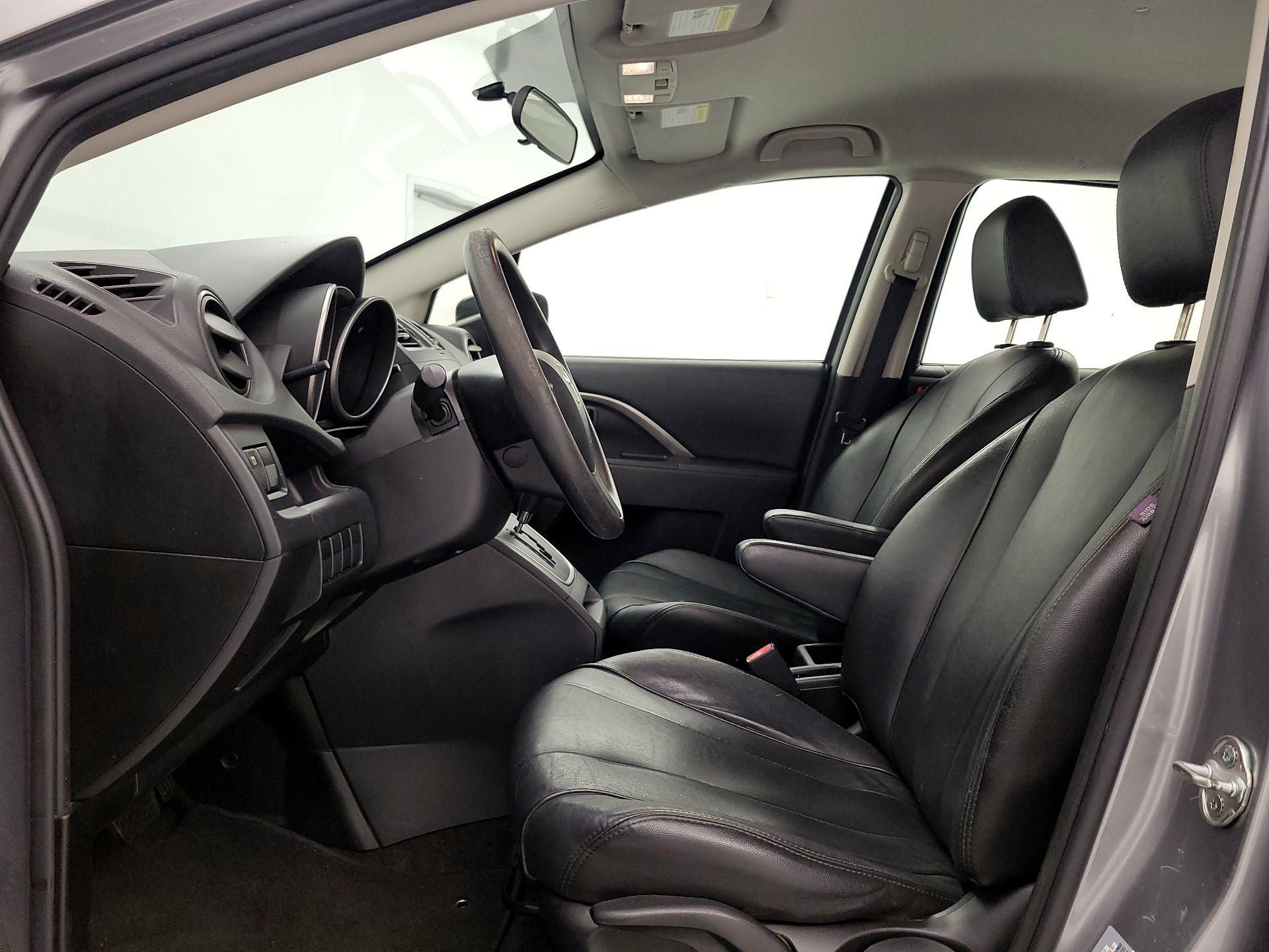 Thumbnail: 2015 Mazda Mazda5 - 11