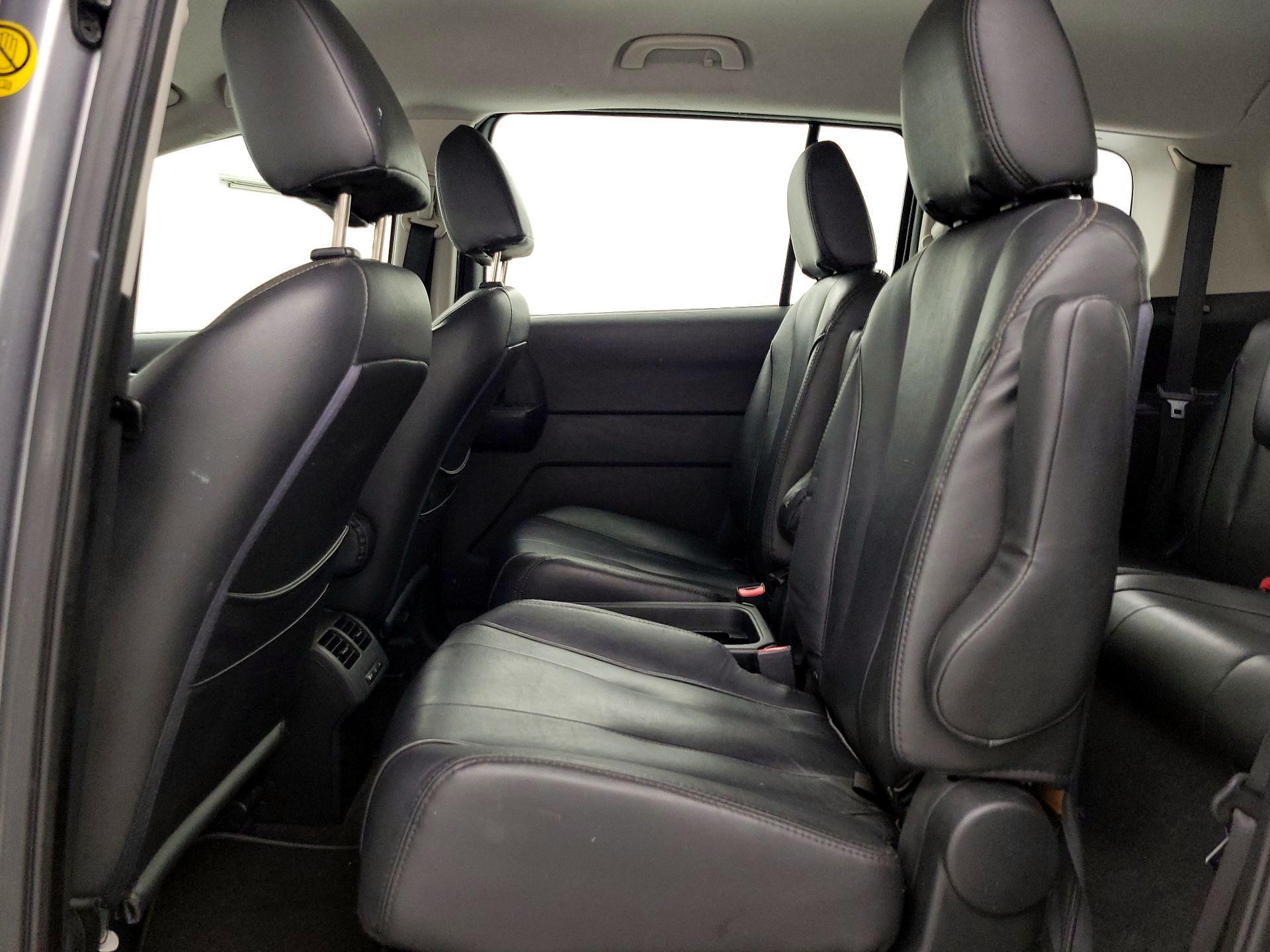 Thumbnail: 2015 Mazda Mazda5 - 18