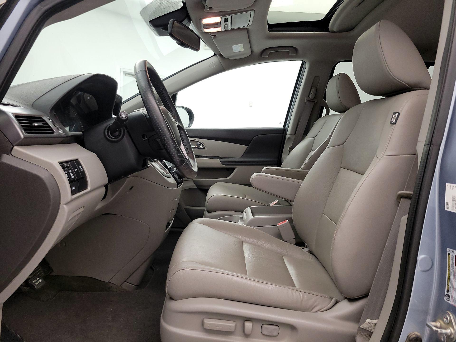 Thumbnail: 2014 Honda Odyssey - 11