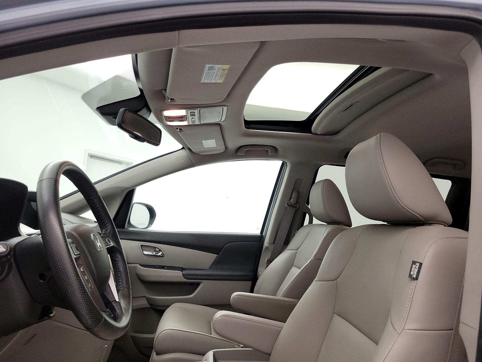 Thumbnail: 2014 Honda Odyssey - 19