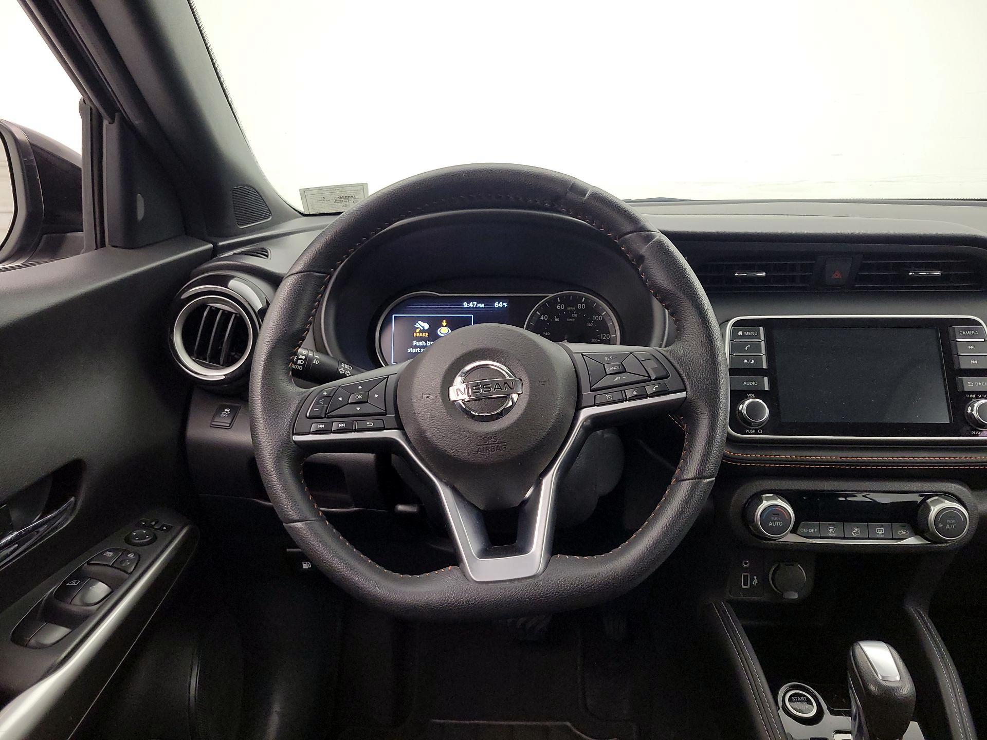 Thumbnail: 2018 Nissan Kicks - 10