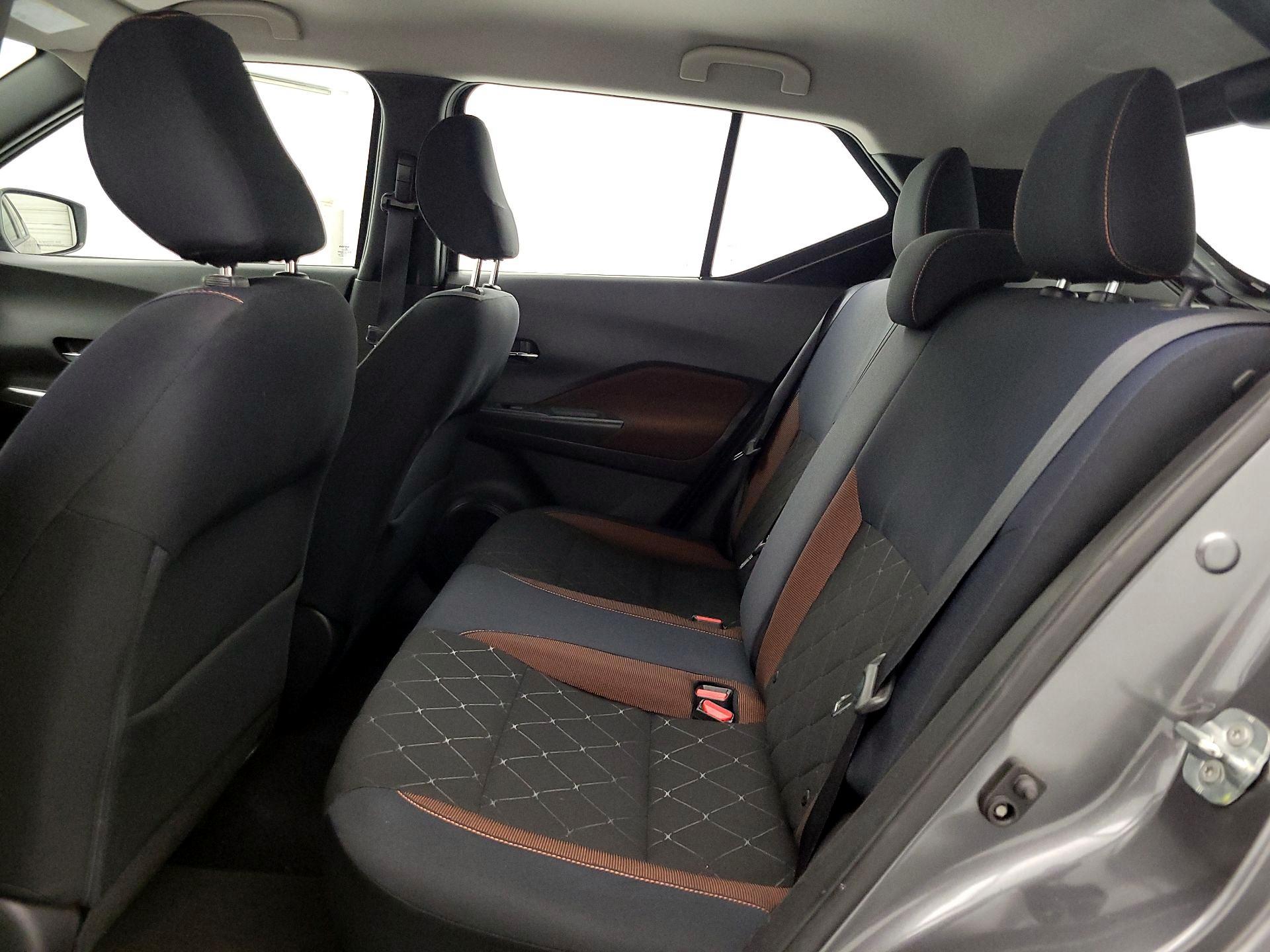 Thumbnail: 2018 Nissan Kicks - 19