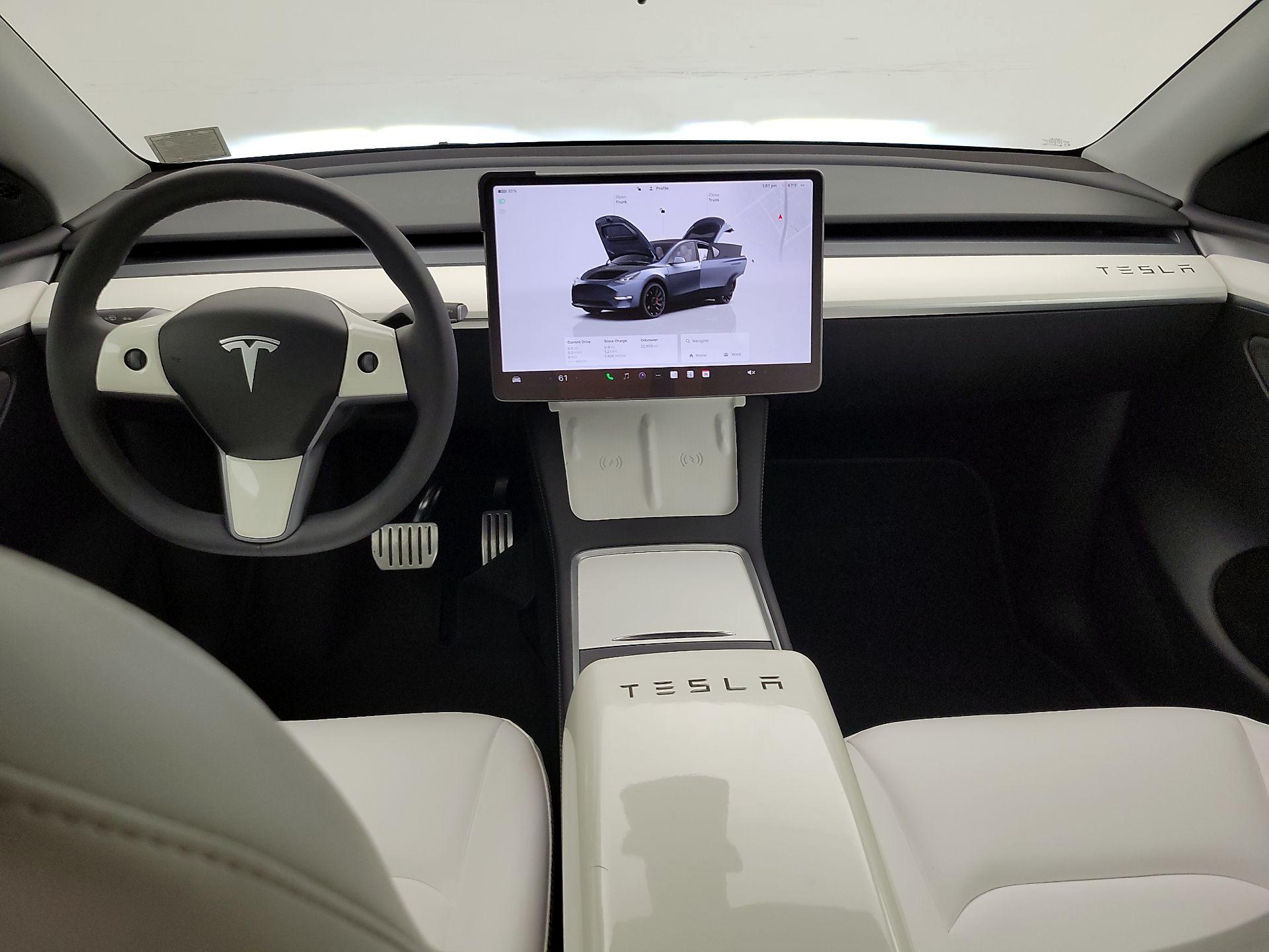 Thumbnail: 2023 Tesla Model Y - 9