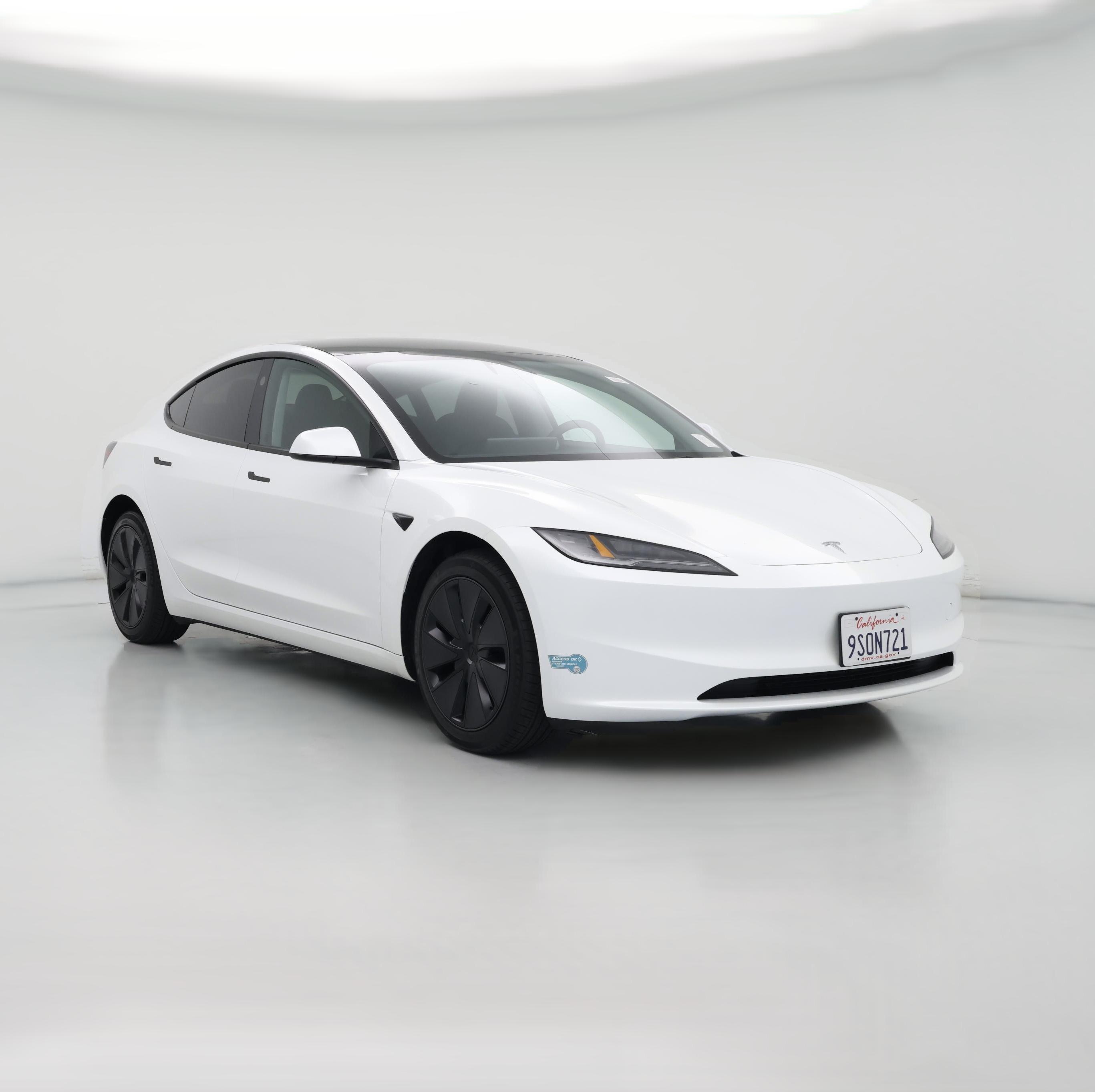 Thumbnail: 2025 Tesla Model 3 - 1