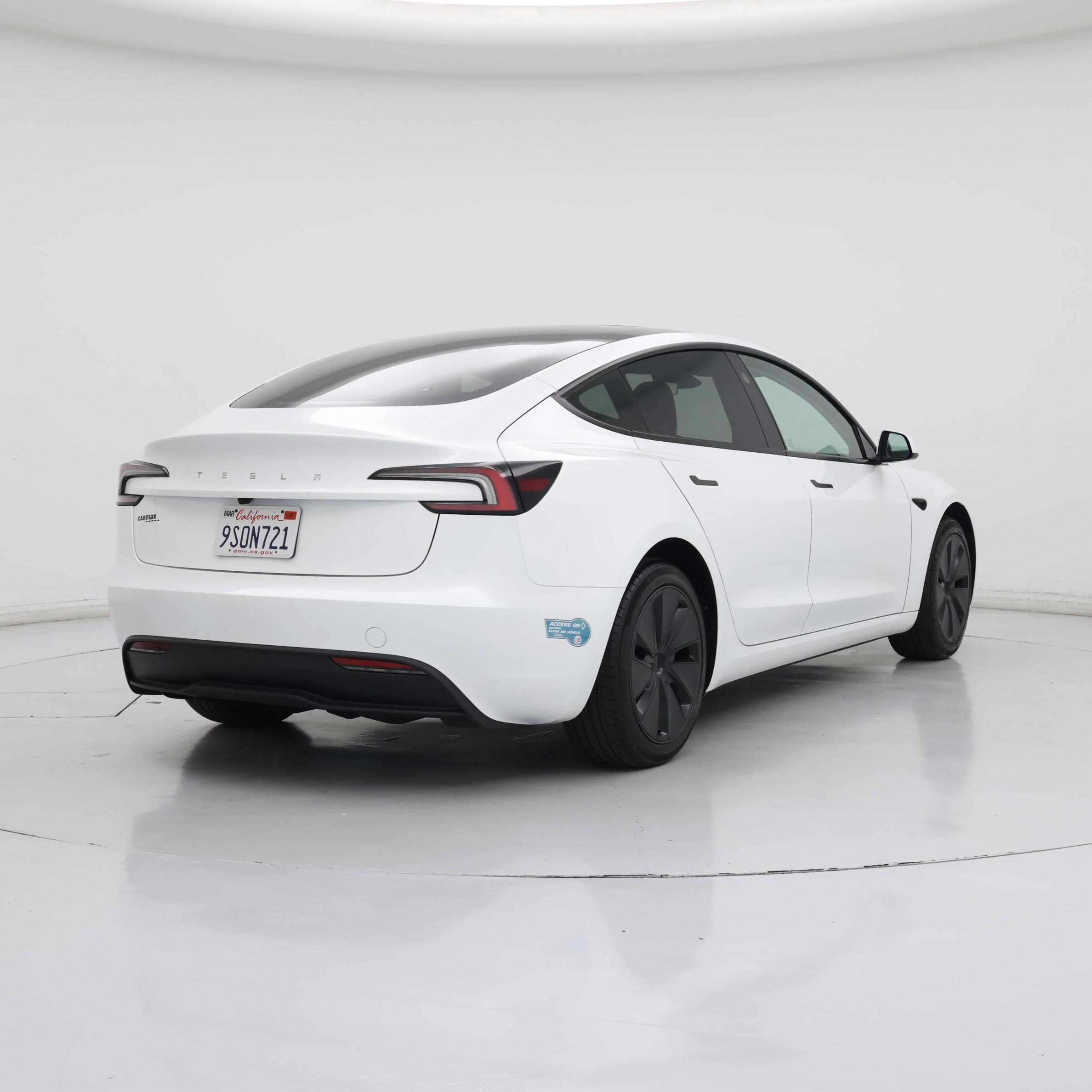Thumbnail: 2025 Tesla Model 3 - 8