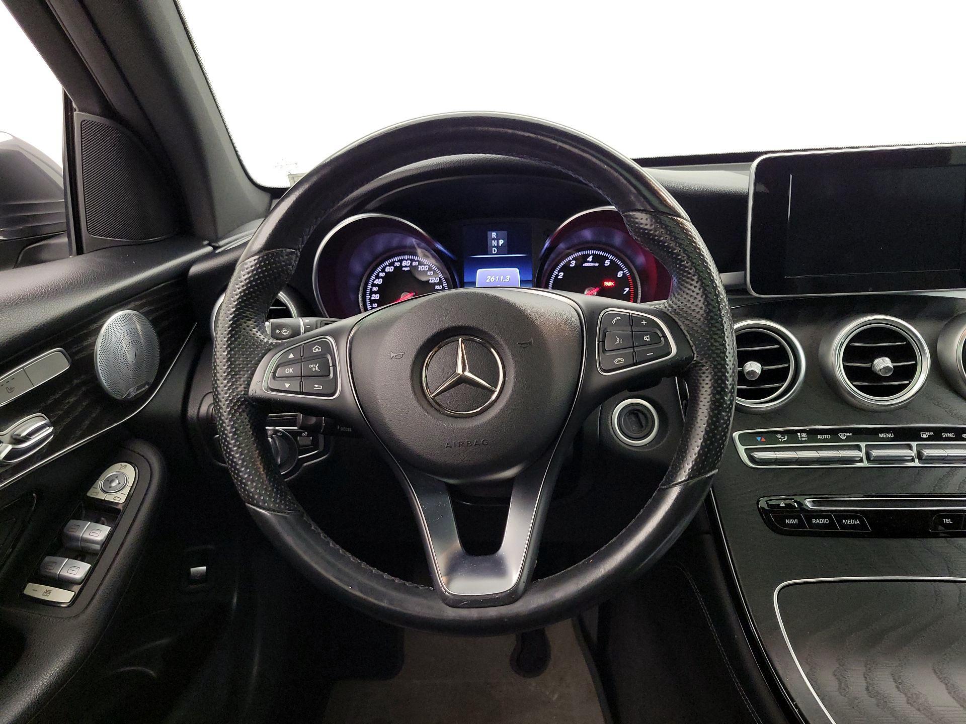 Thumbnail: 2018 Mercedes-Benz GLC - 10