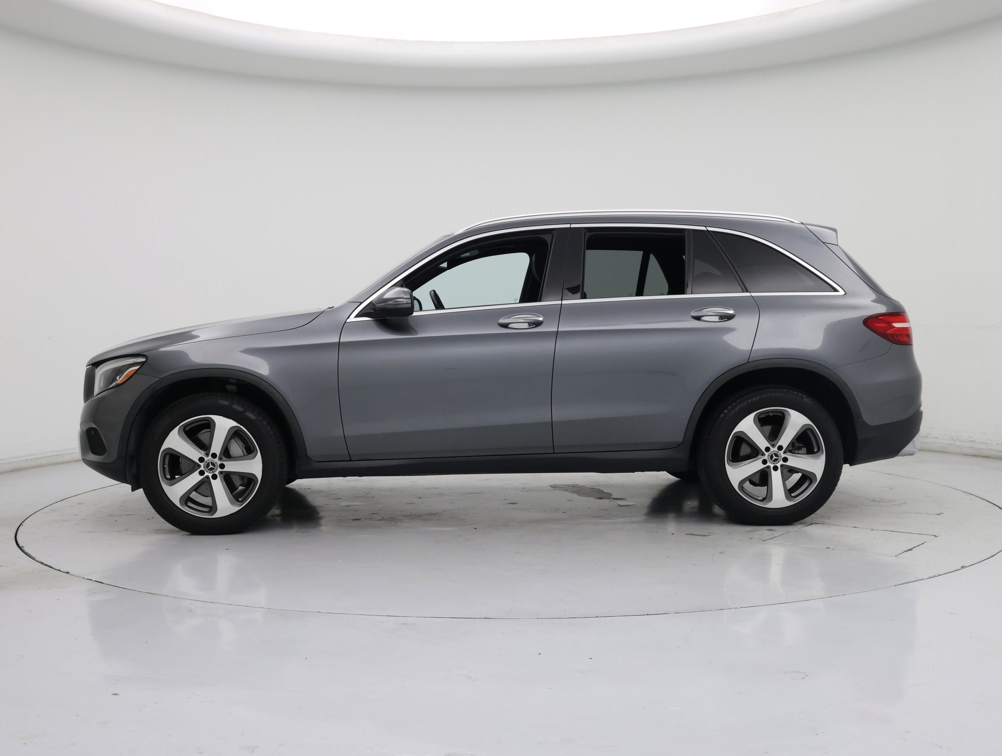Thumbnail: 2018 Mercedes-Benz GLC - 3