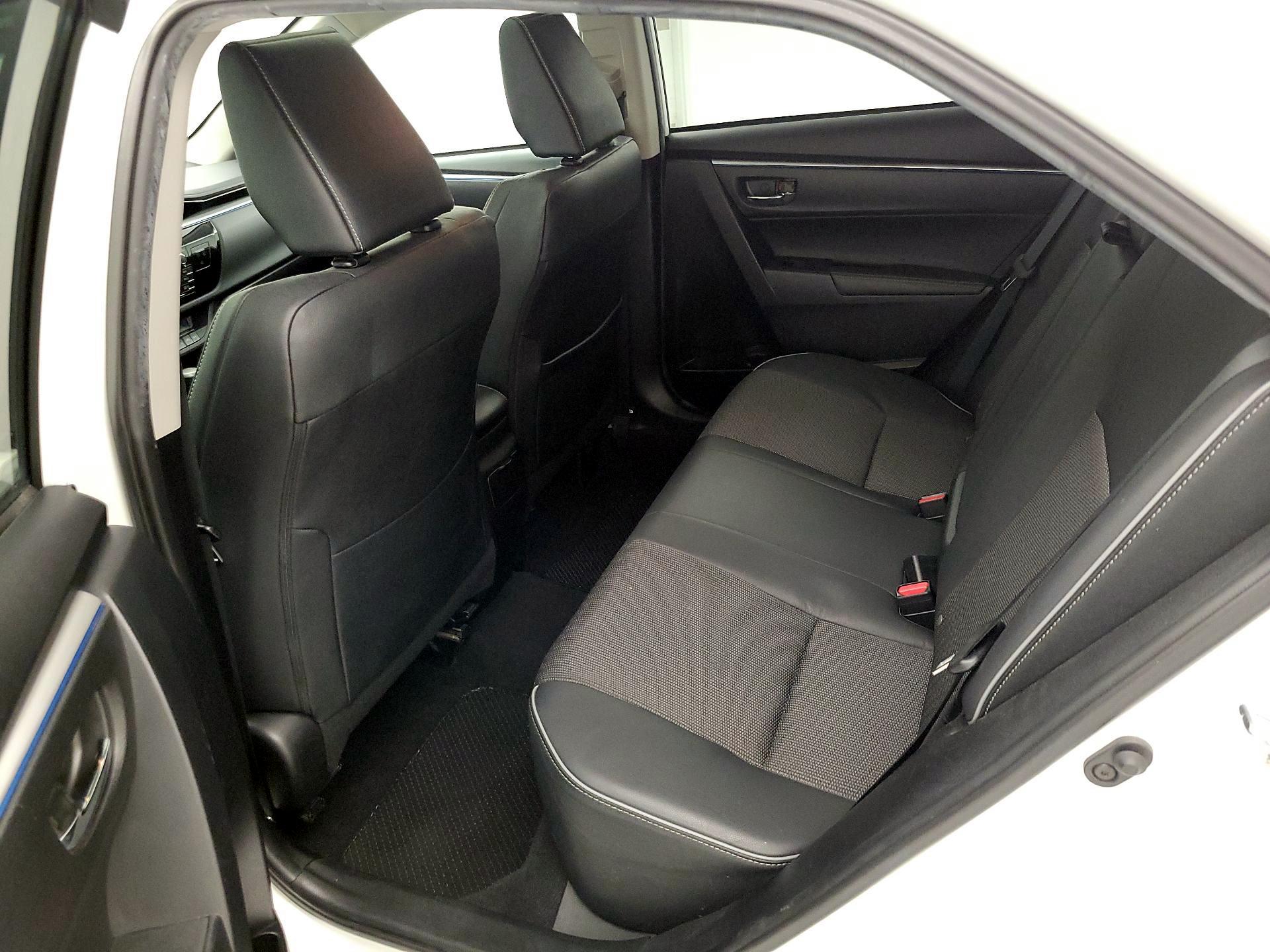 Thumbnail: 2015 Toyota Corolla - 19