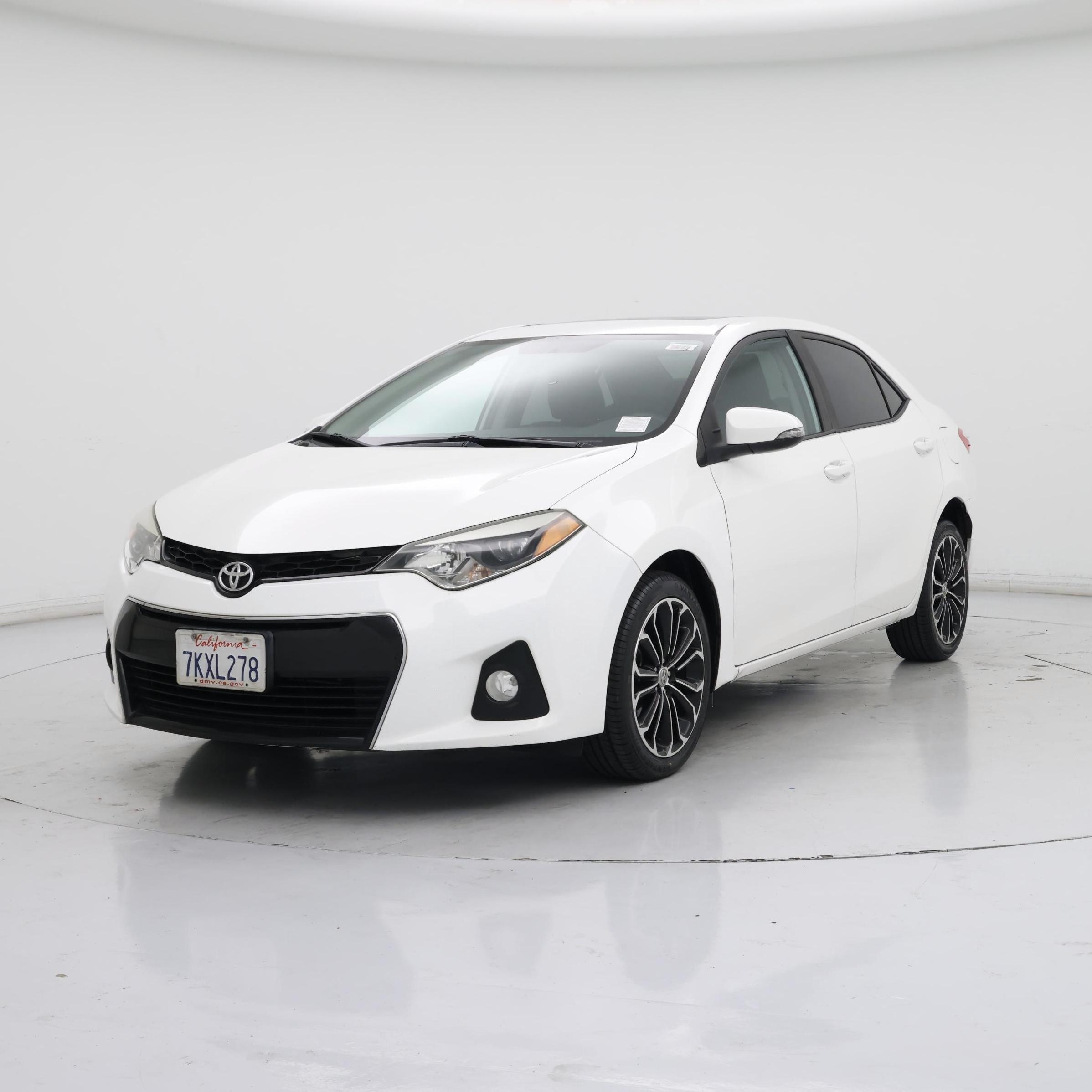 Thumbnail: 2015 Toyota Corolla - 4