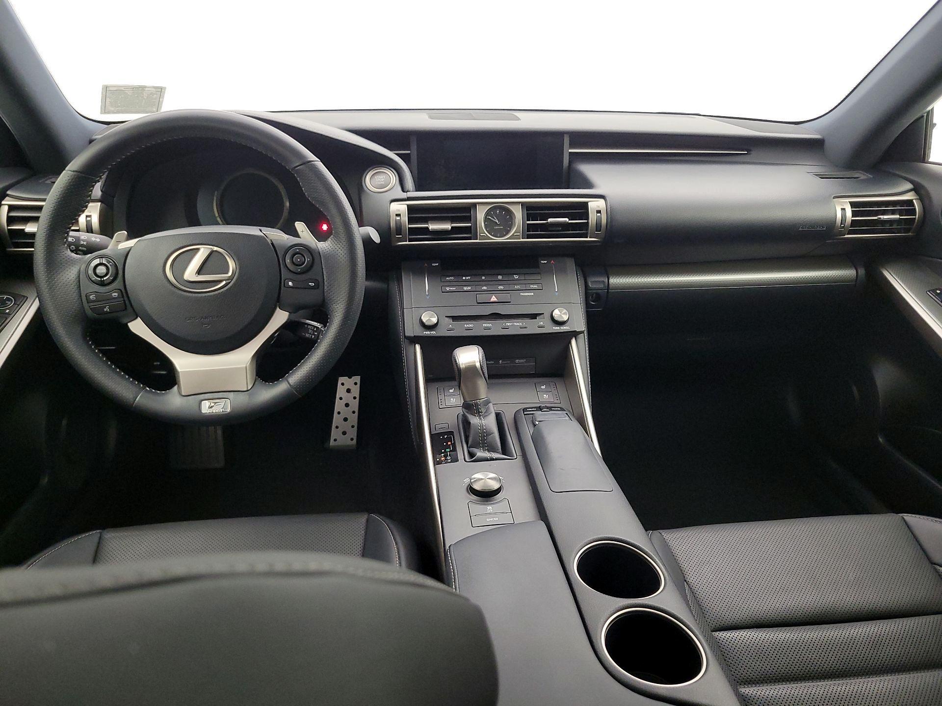 Thumbnail: 2015 Lexus IS - 9