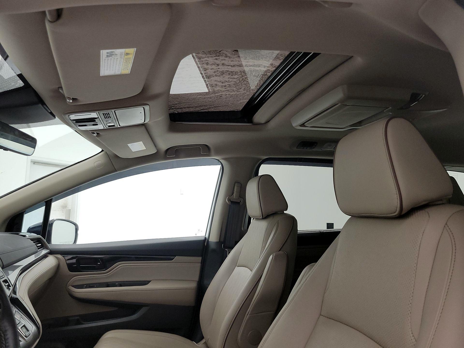 Thumbnail: 2022 Honda Odyssey - 18