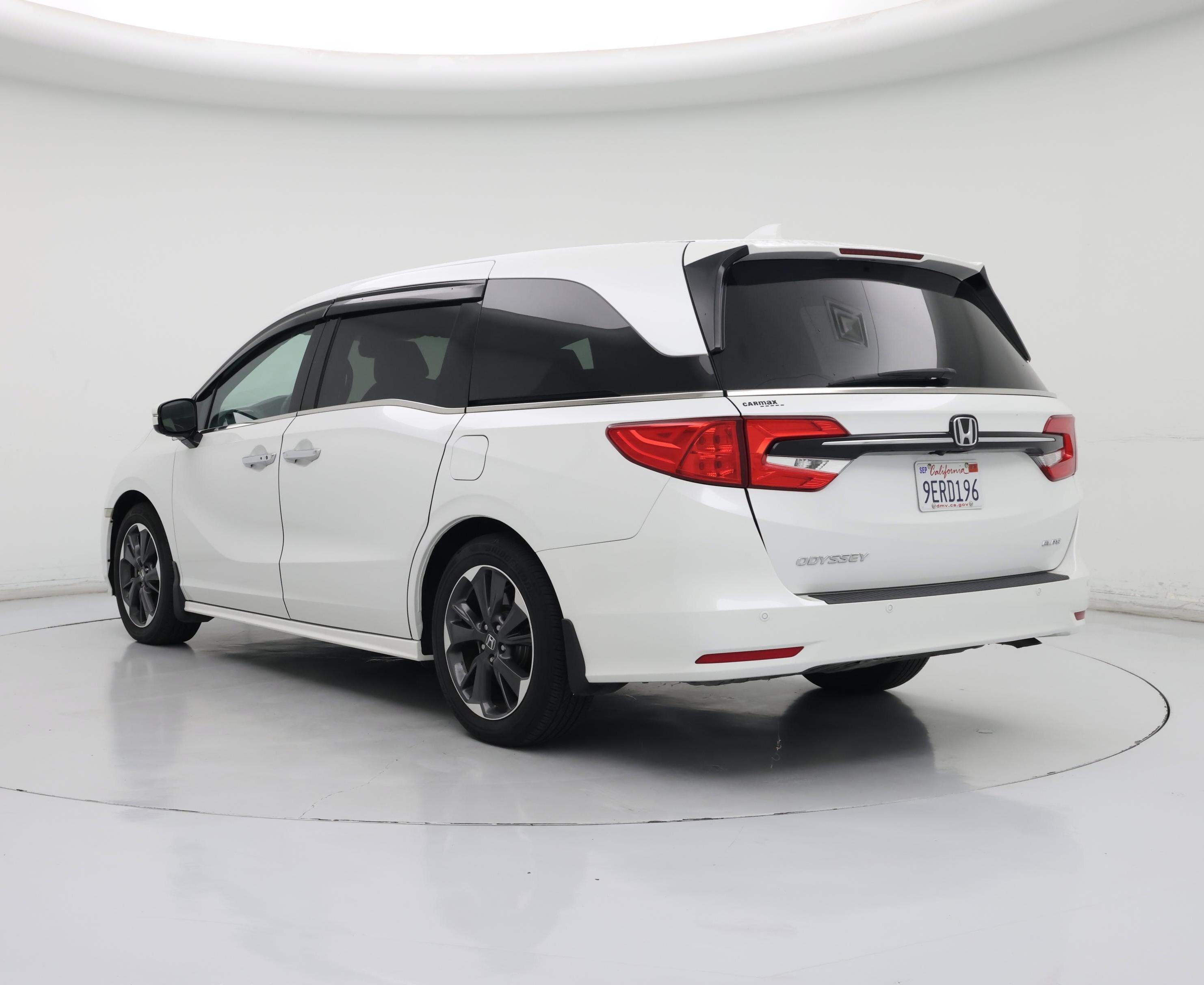 Thumbnail: 2022 Honda Odyssey - 2