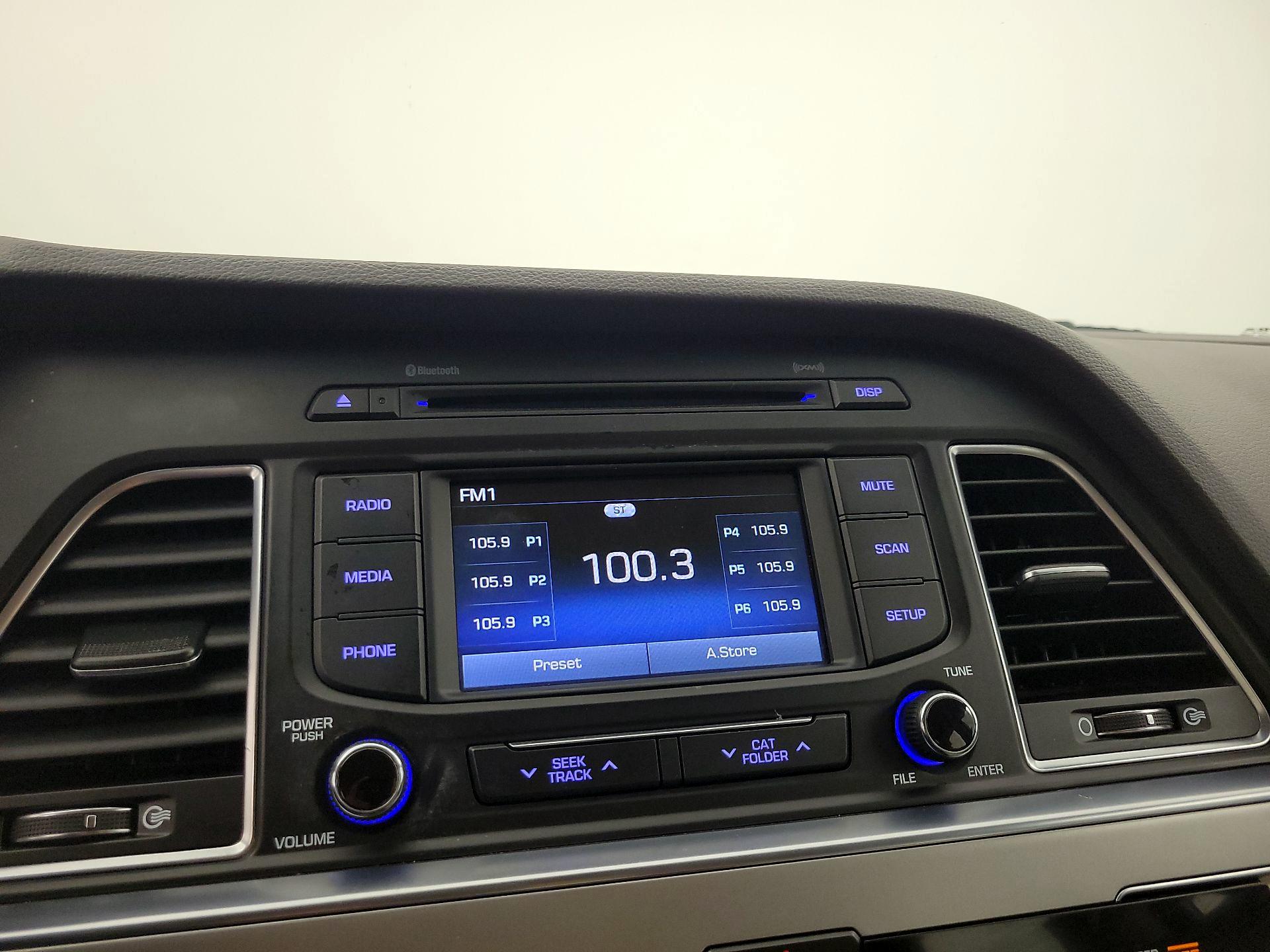 Thumbnail: 2015 Hyundai Sonata - 15