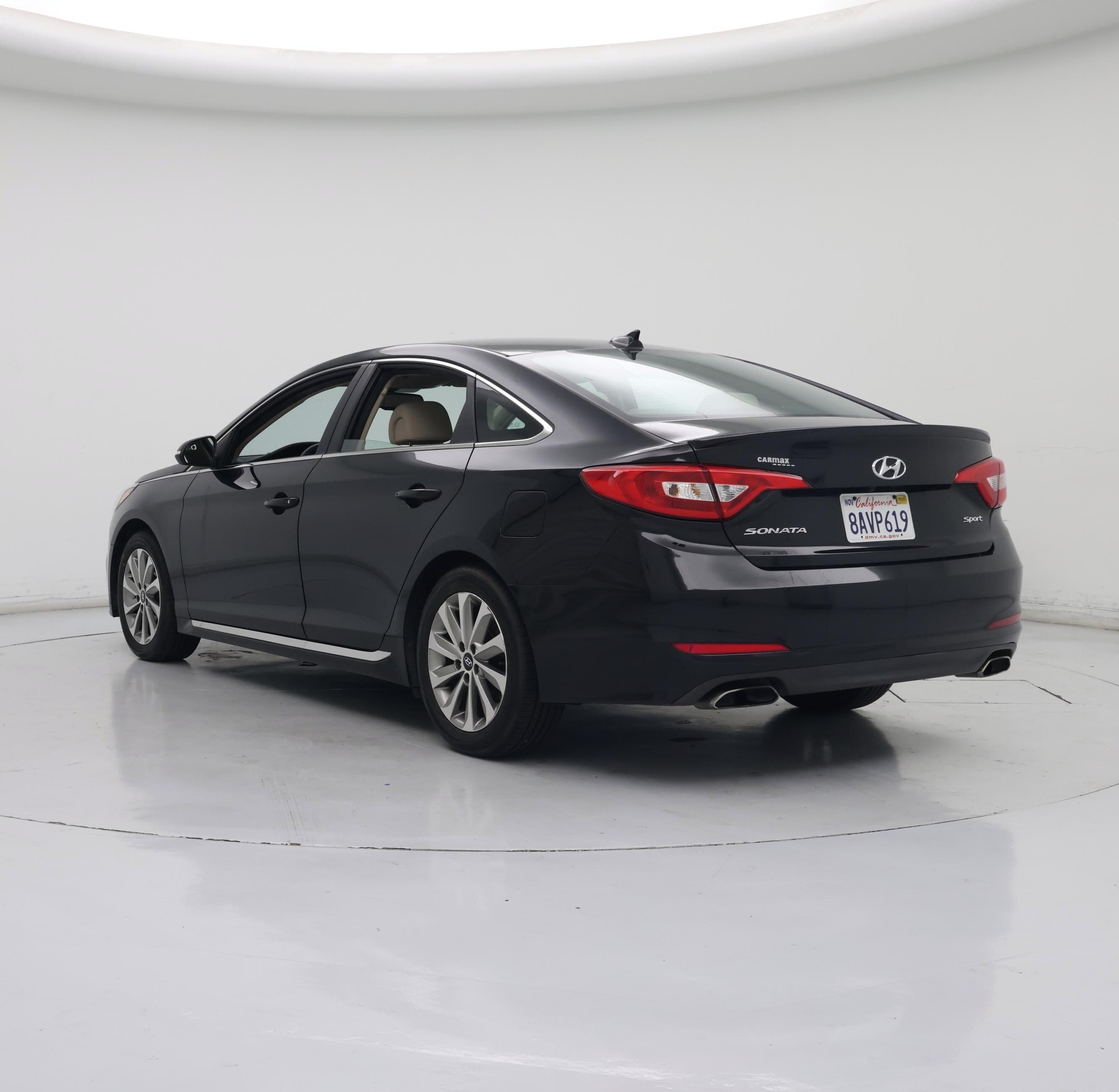Thumbnail: 2015 Hyundai Sonata - 2