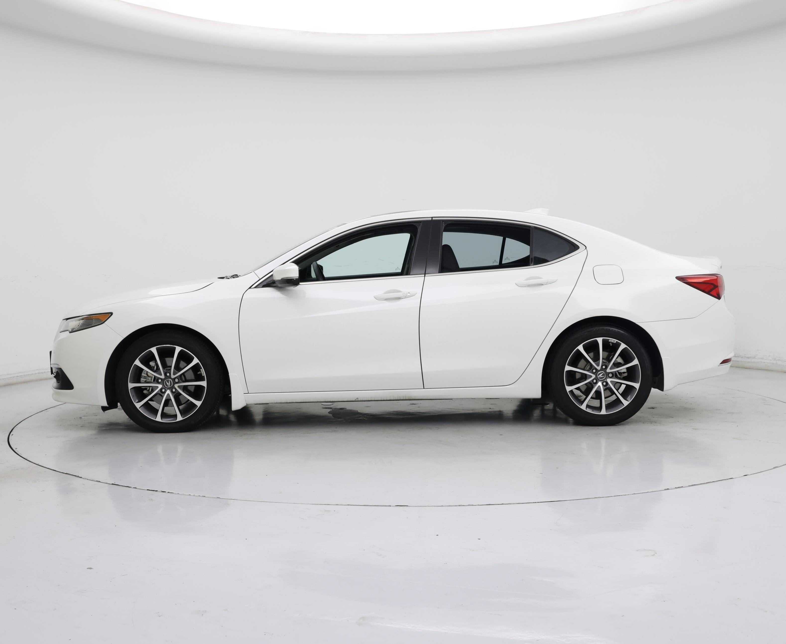 Thumbnail: 2017 Acura TLX - 3