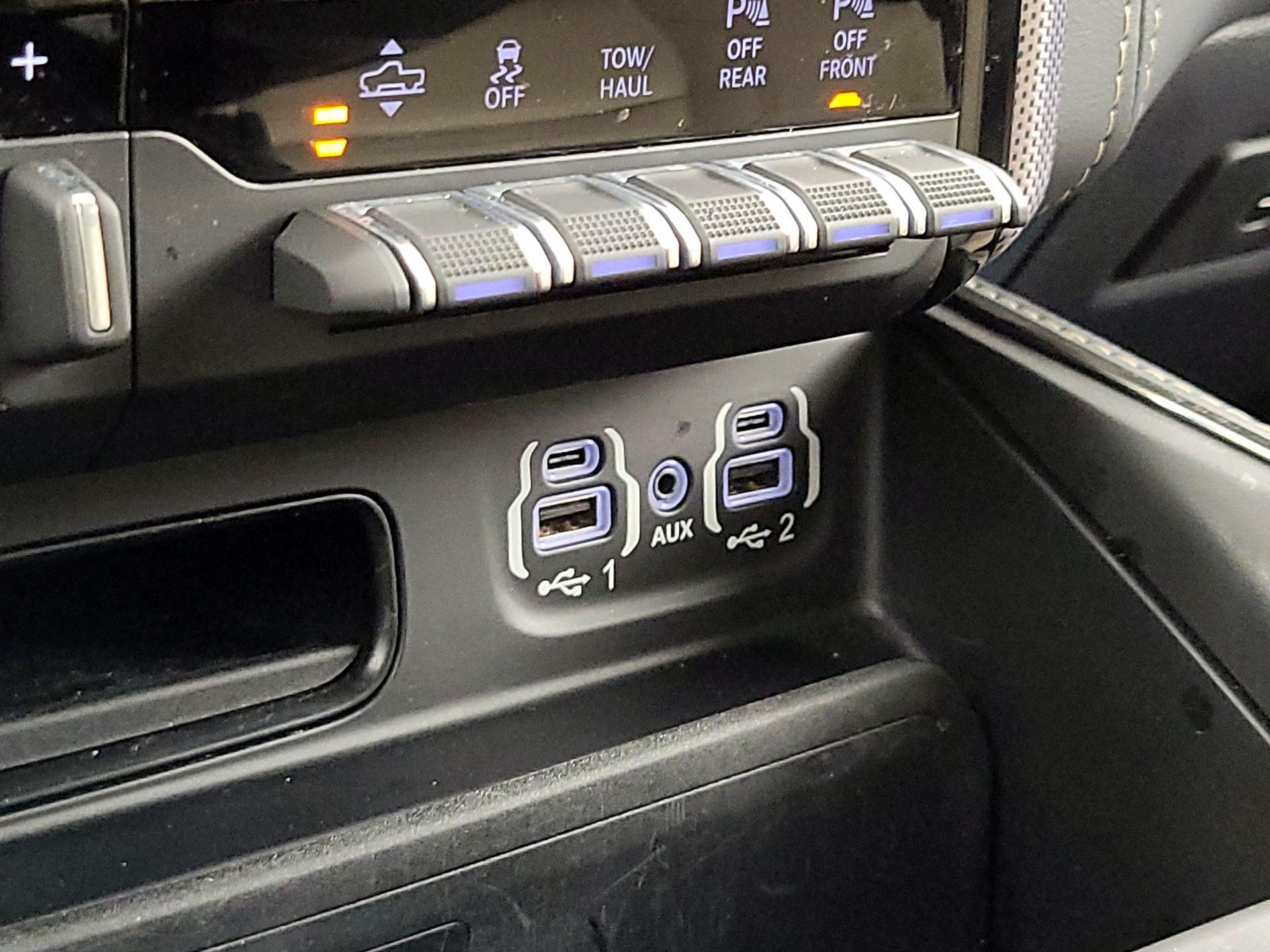 Thumbnail: 2021 RAM 1500 - 19