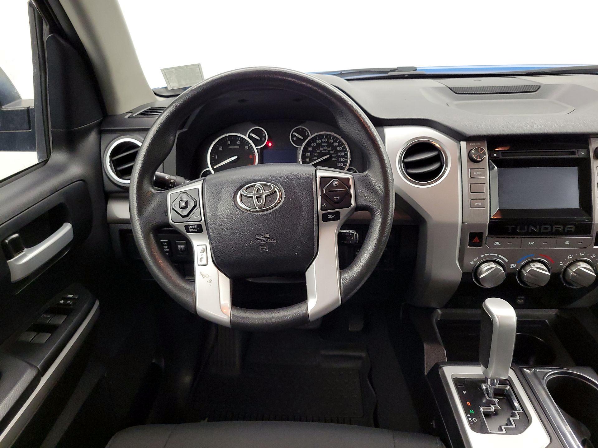 Thumbnail: 2017 Toyota Tundra - 10