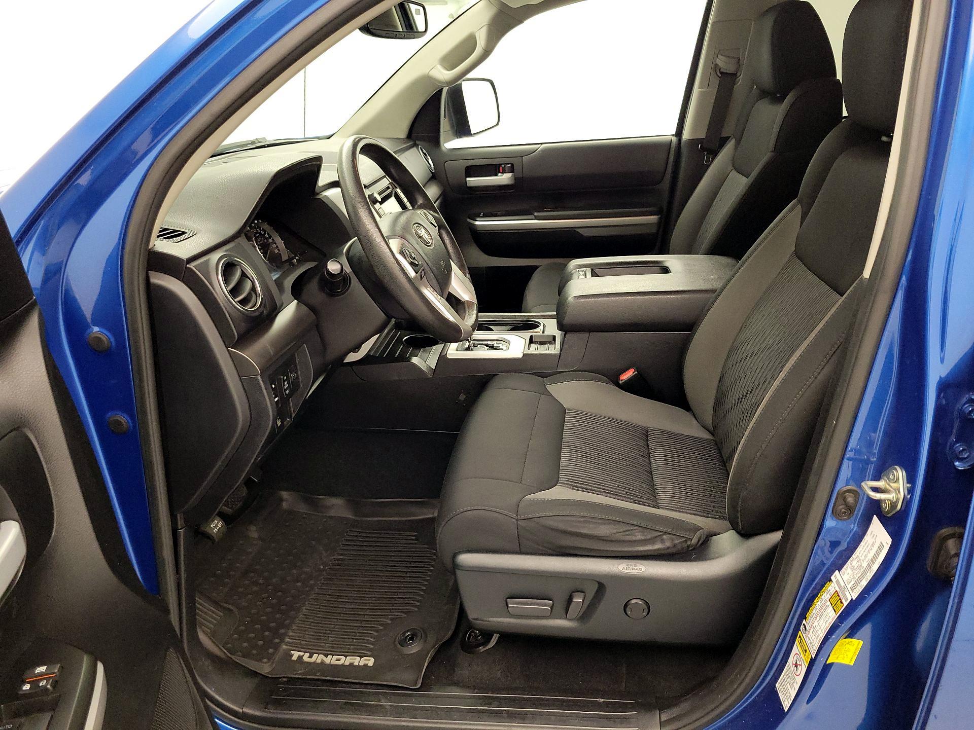 Thumbnail: 2017 Toyota Tundra - 11