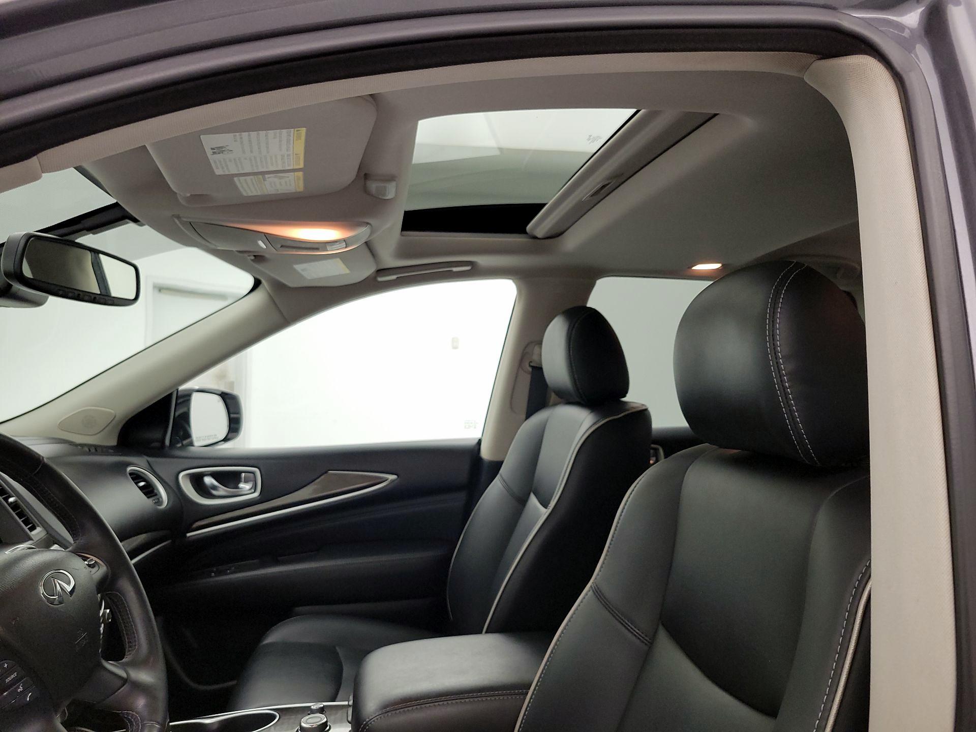 Thumbnail: 2020 INFINITI QX60 - 18