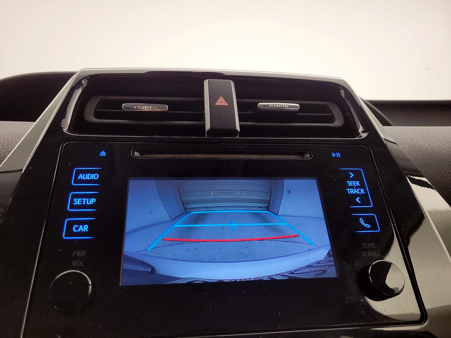 Thumbnail: 2018 Toyota Prius - 14