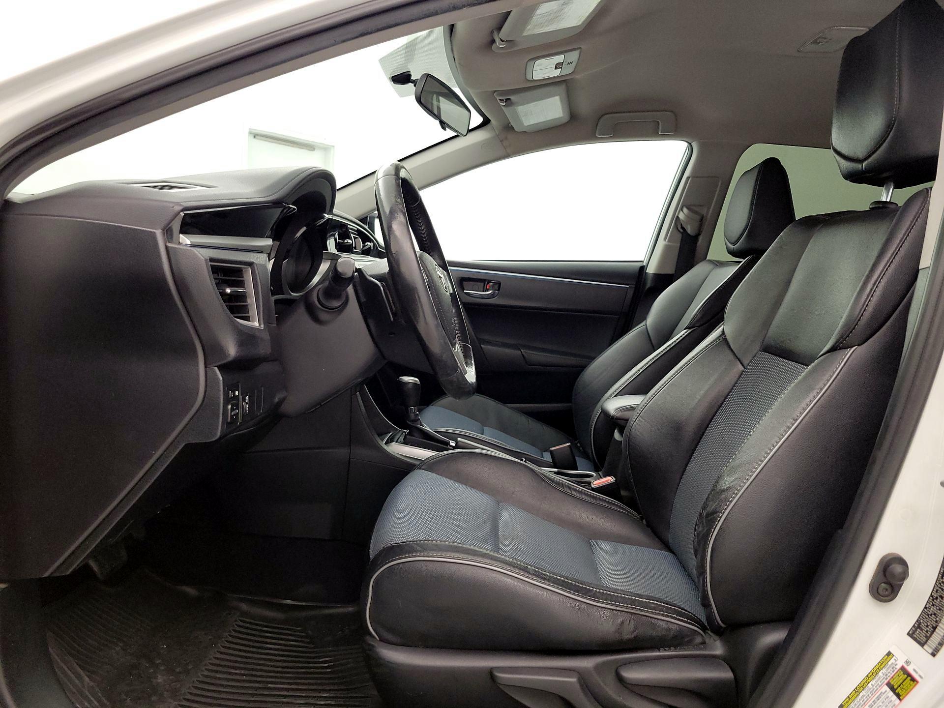 Thumbnail: 2016 Toyota Corolla - 11
