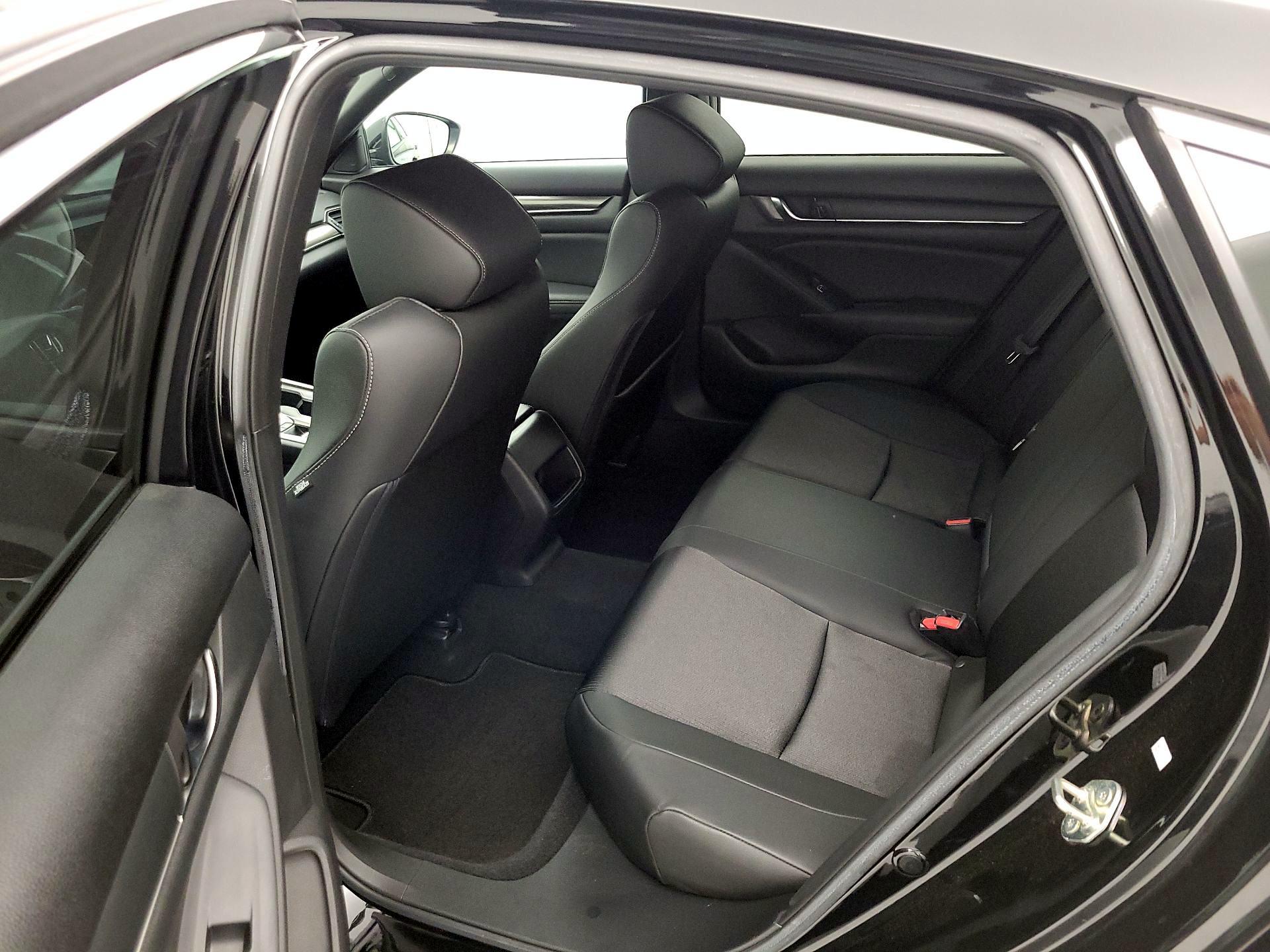 Thumbnail: 2019 Honda Accord - 19