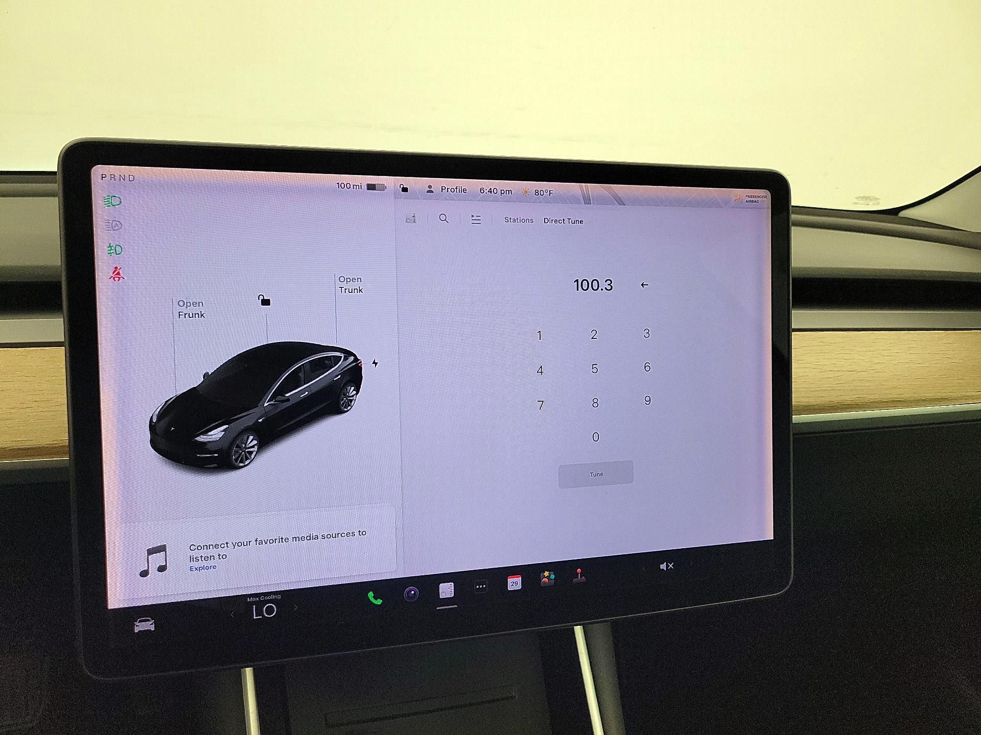 Thumbnail: 2019 Tesla Model 3 - 15