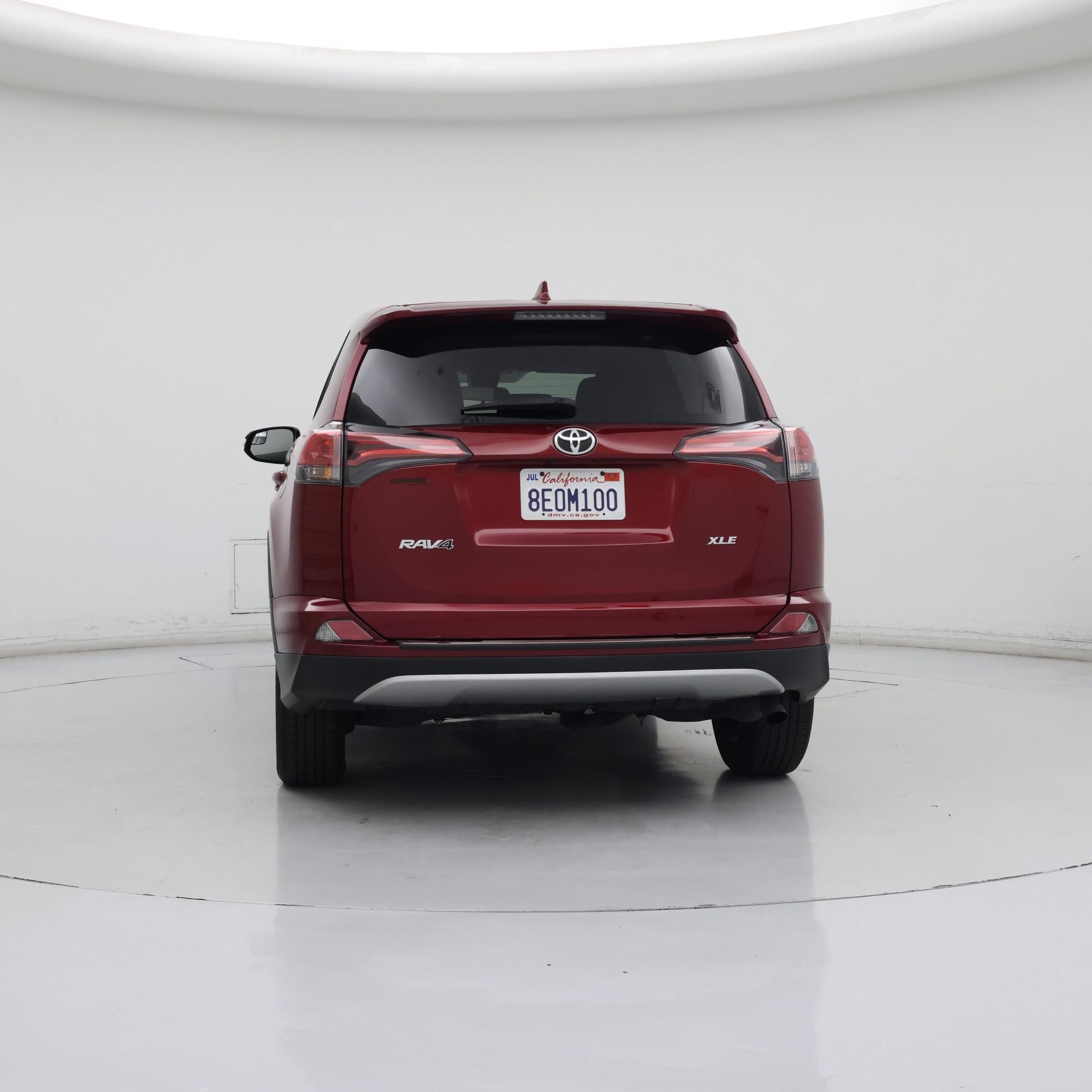 Thumbnail: 2018 Toyota RAV4 - 6