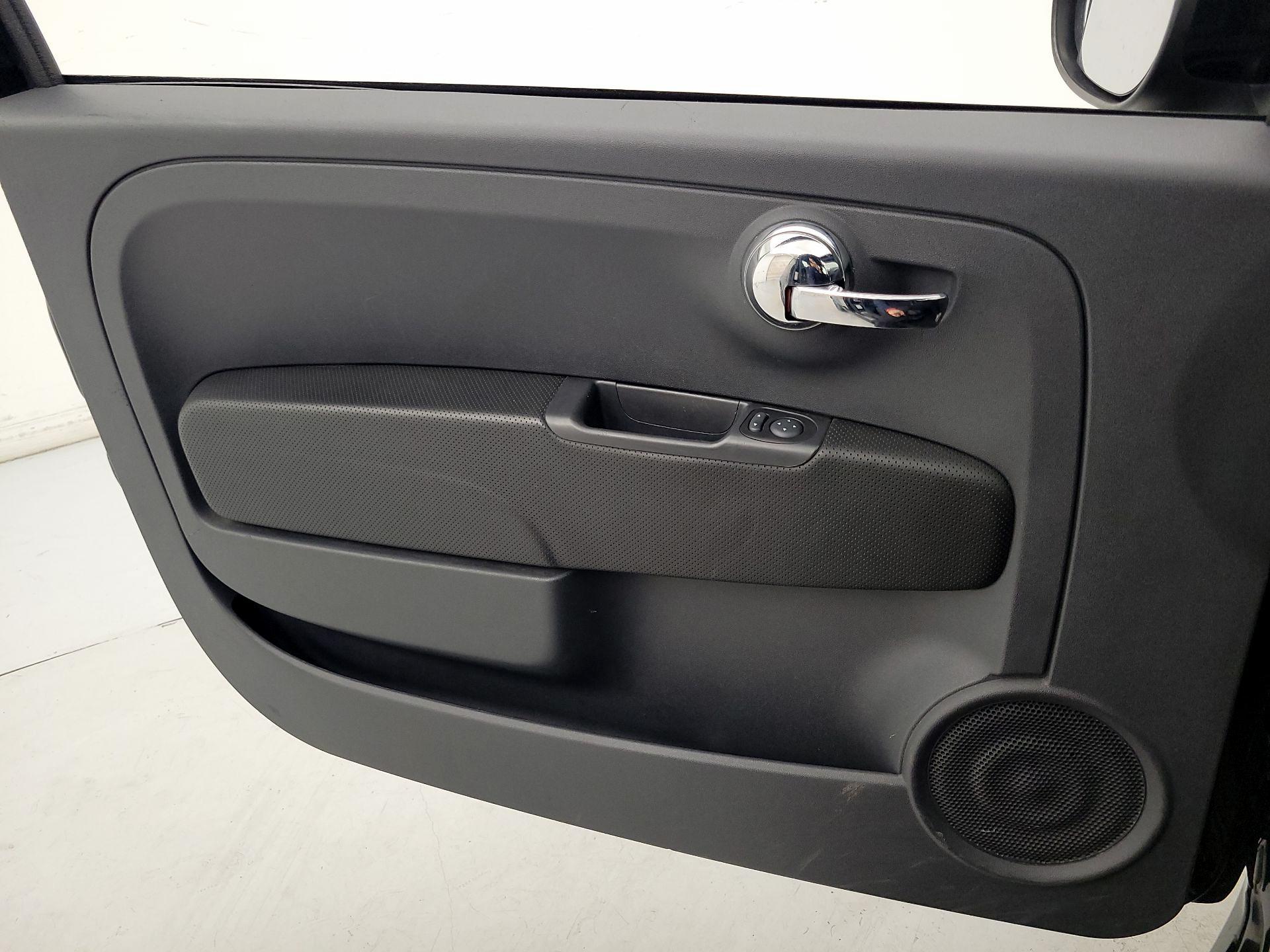 Thumbnail: 2015 Fiat 500 - 12