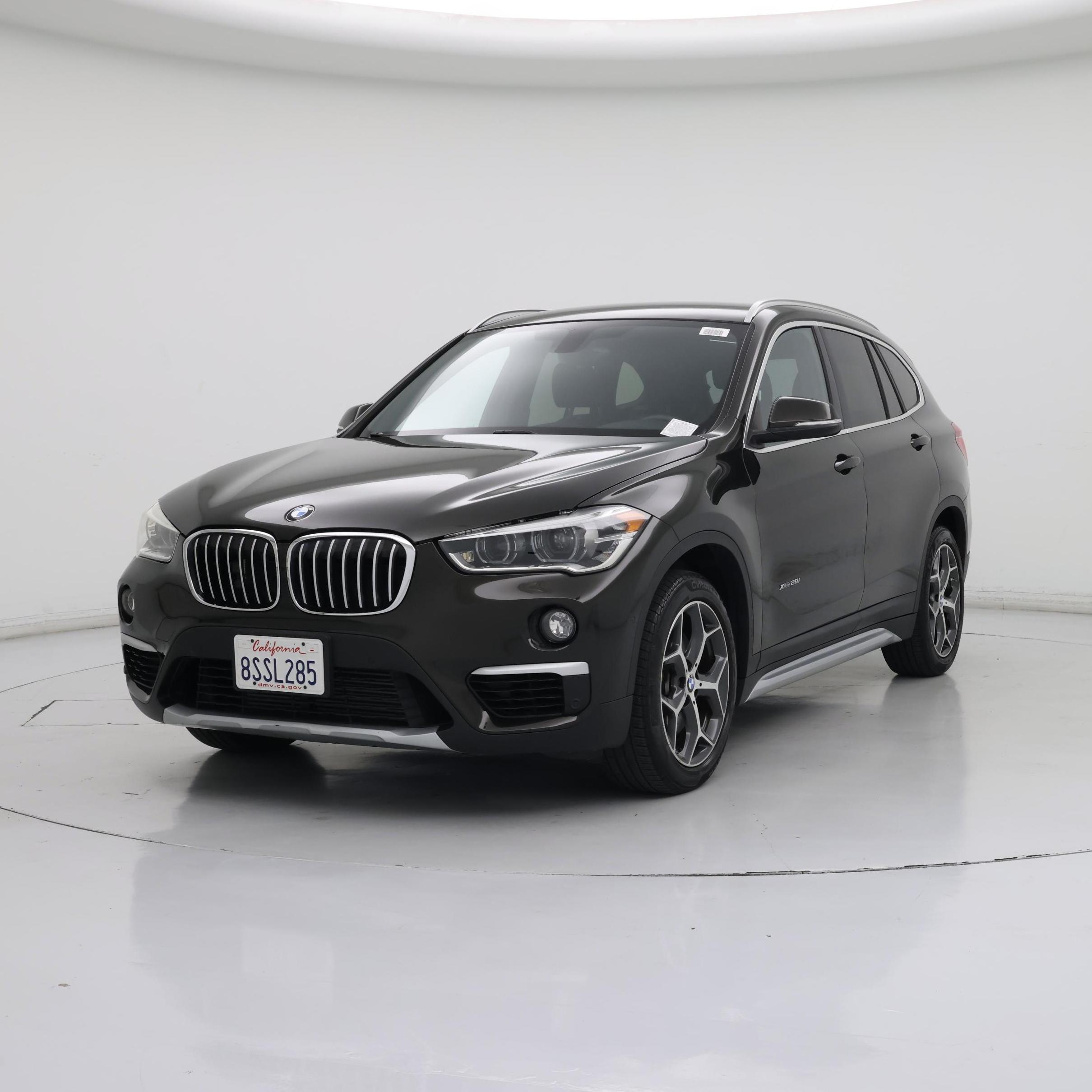 Thumbnail: 2017 BMW X1 - 4