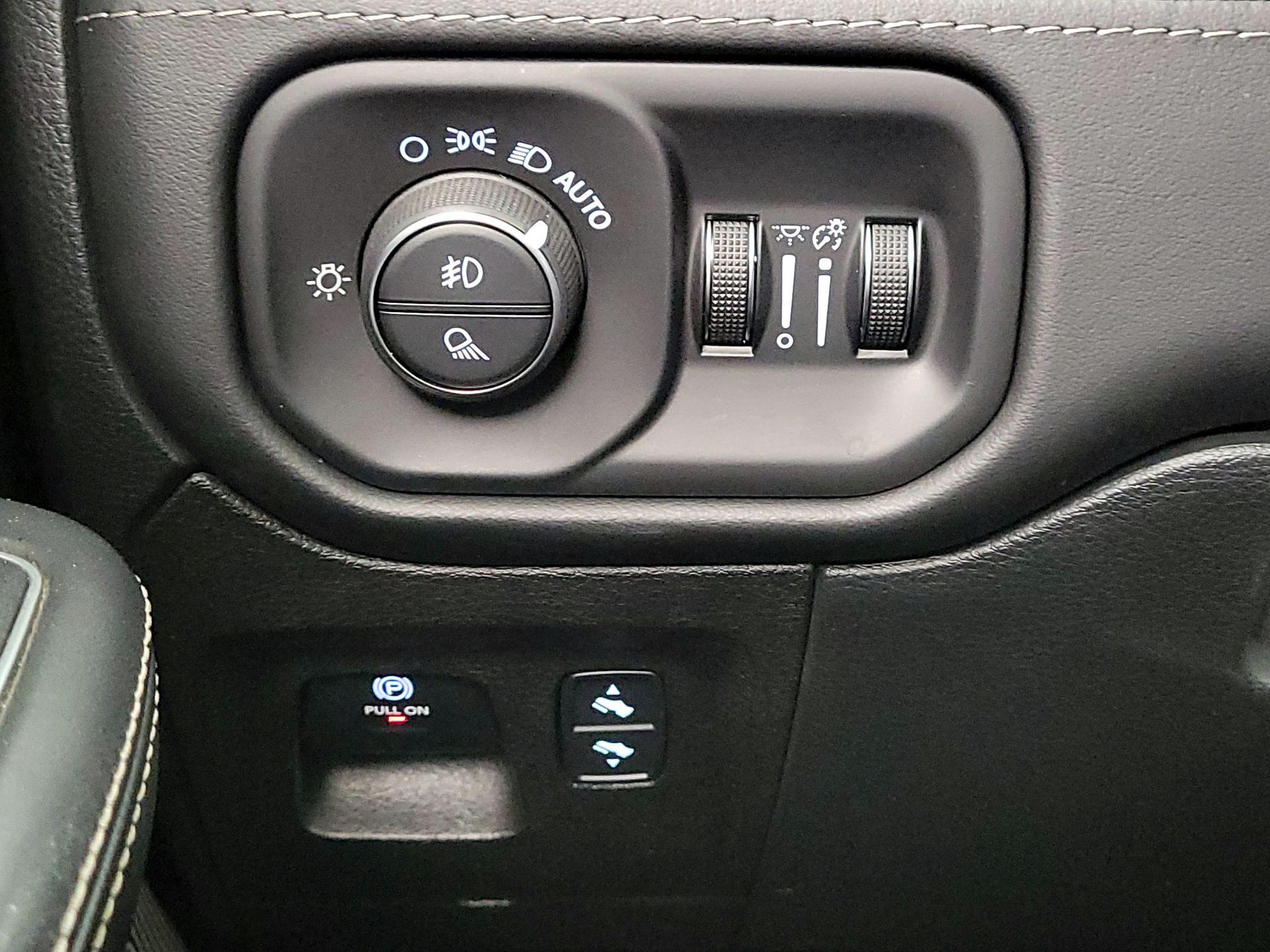 Thumbnail: 2021 RAM 1500 - 13