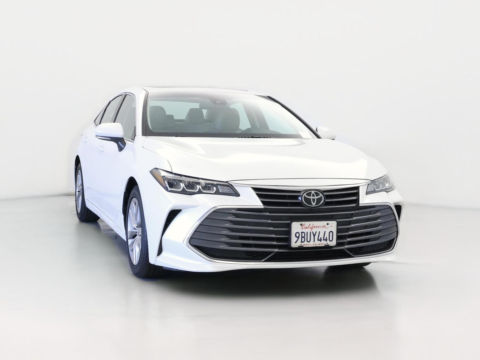 2022 Toyota Avalon XLE