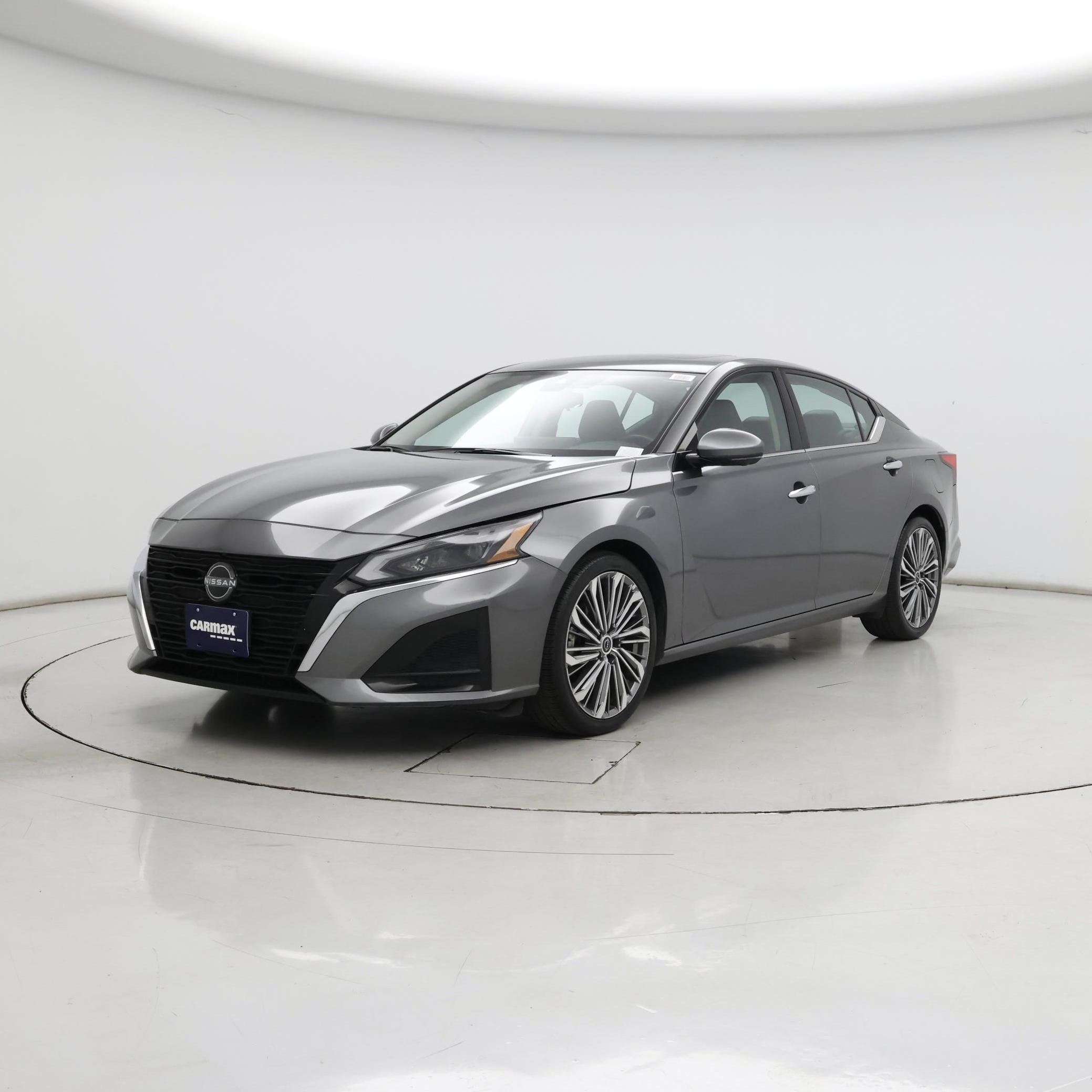 Thumbnail: 2023 Nissan Altima - 4