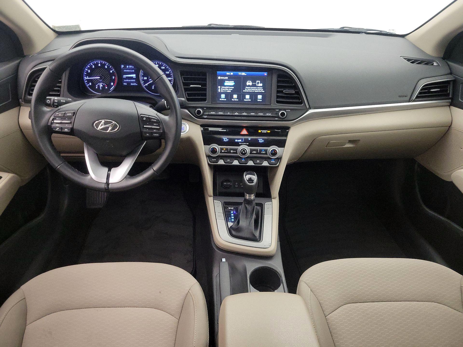 Thumbnail: 2020 Hyundai Elantra - 9