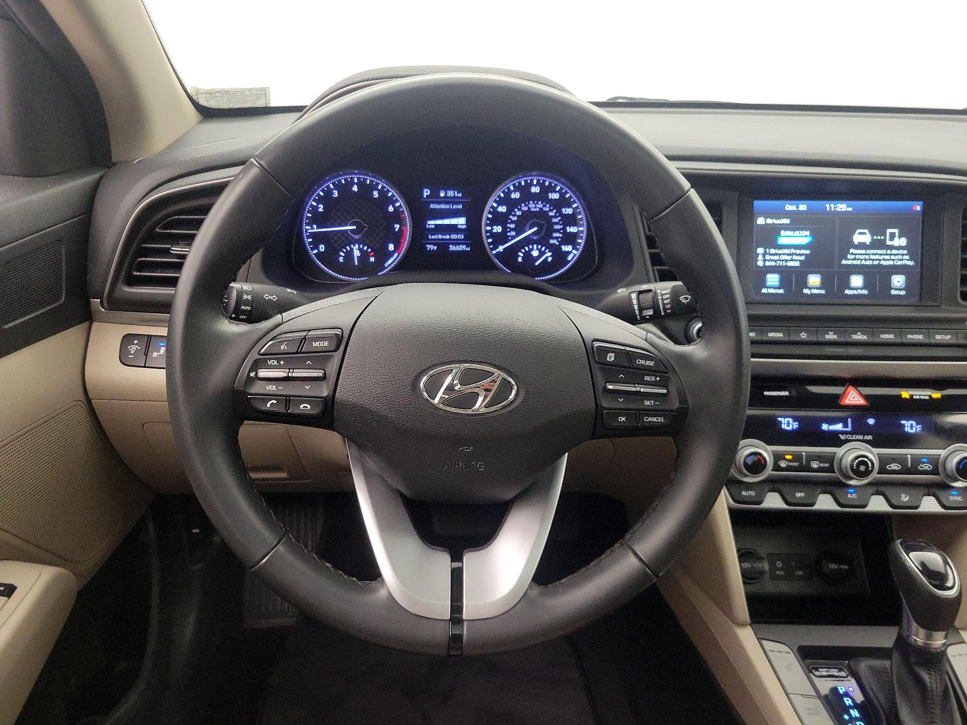 Thumbnail: 2020 Hyundai Elantra - 10
