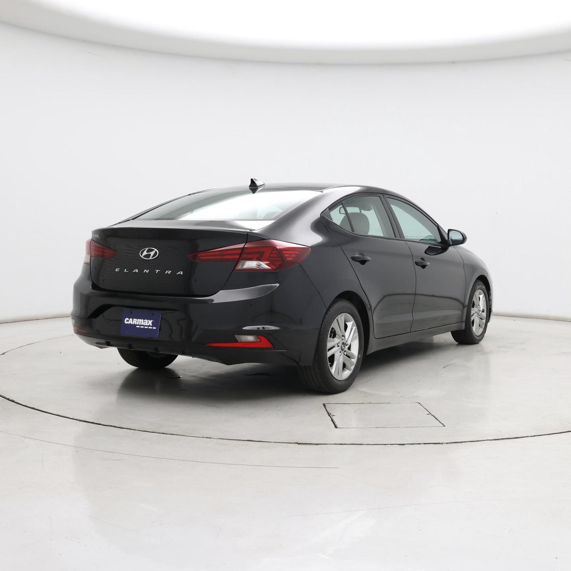 Thumbnail: 2020 Hyundai Elantra - 8