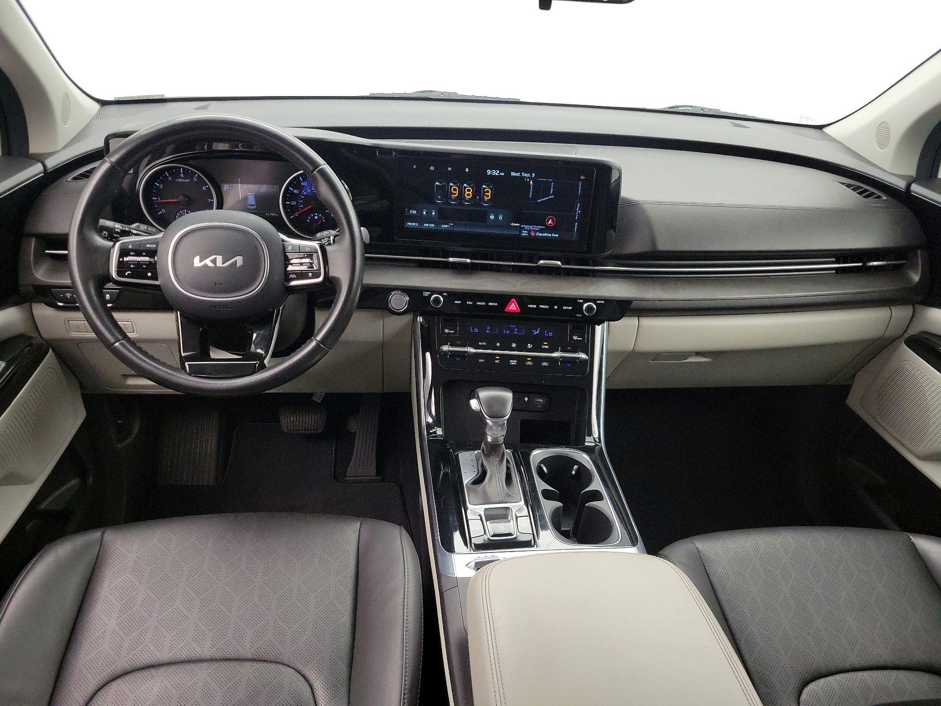 Thumbnail: 2022 Kia Carnival - 9