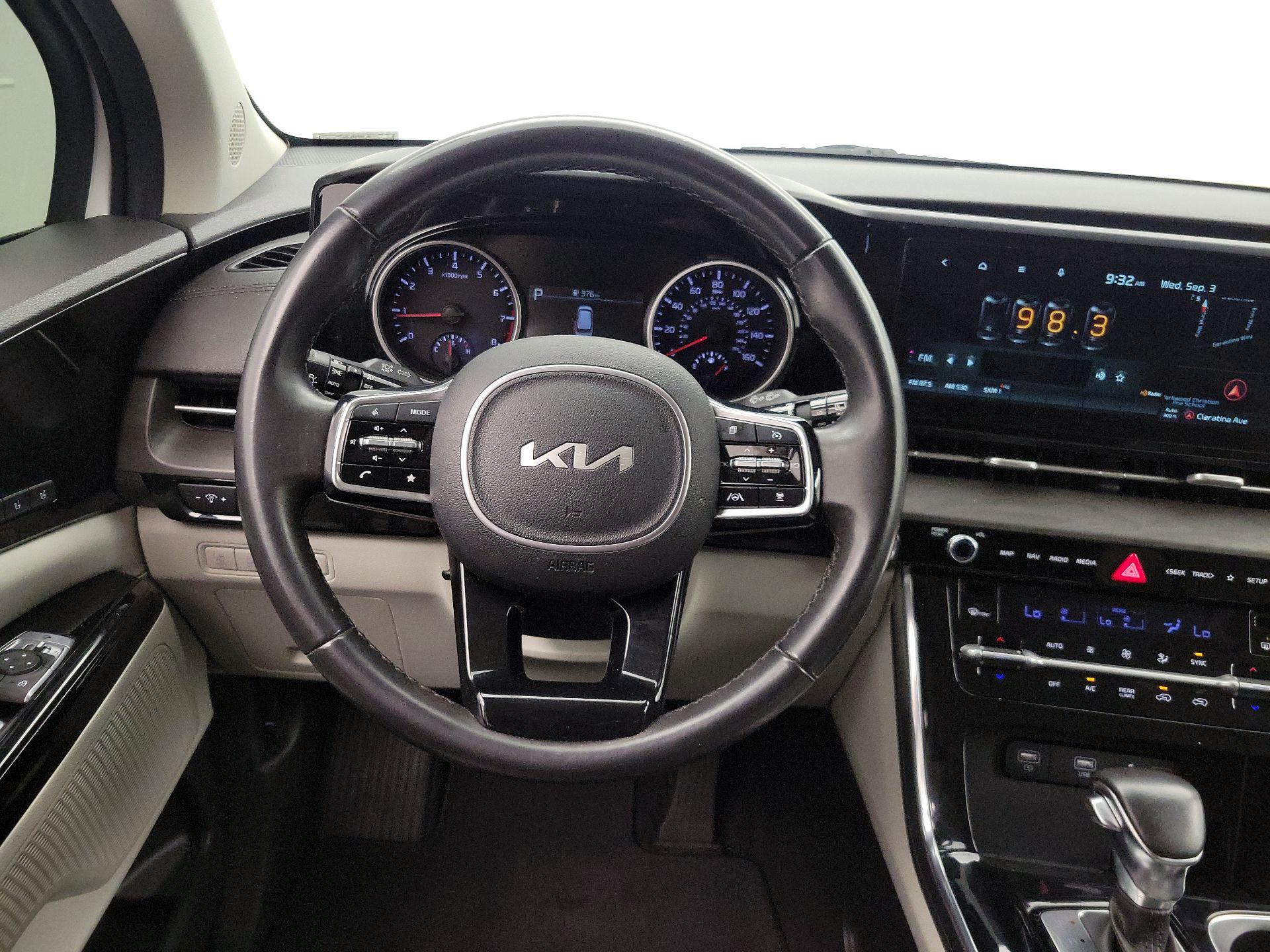 Thumbnail: 2022 Kia Carnival - 10