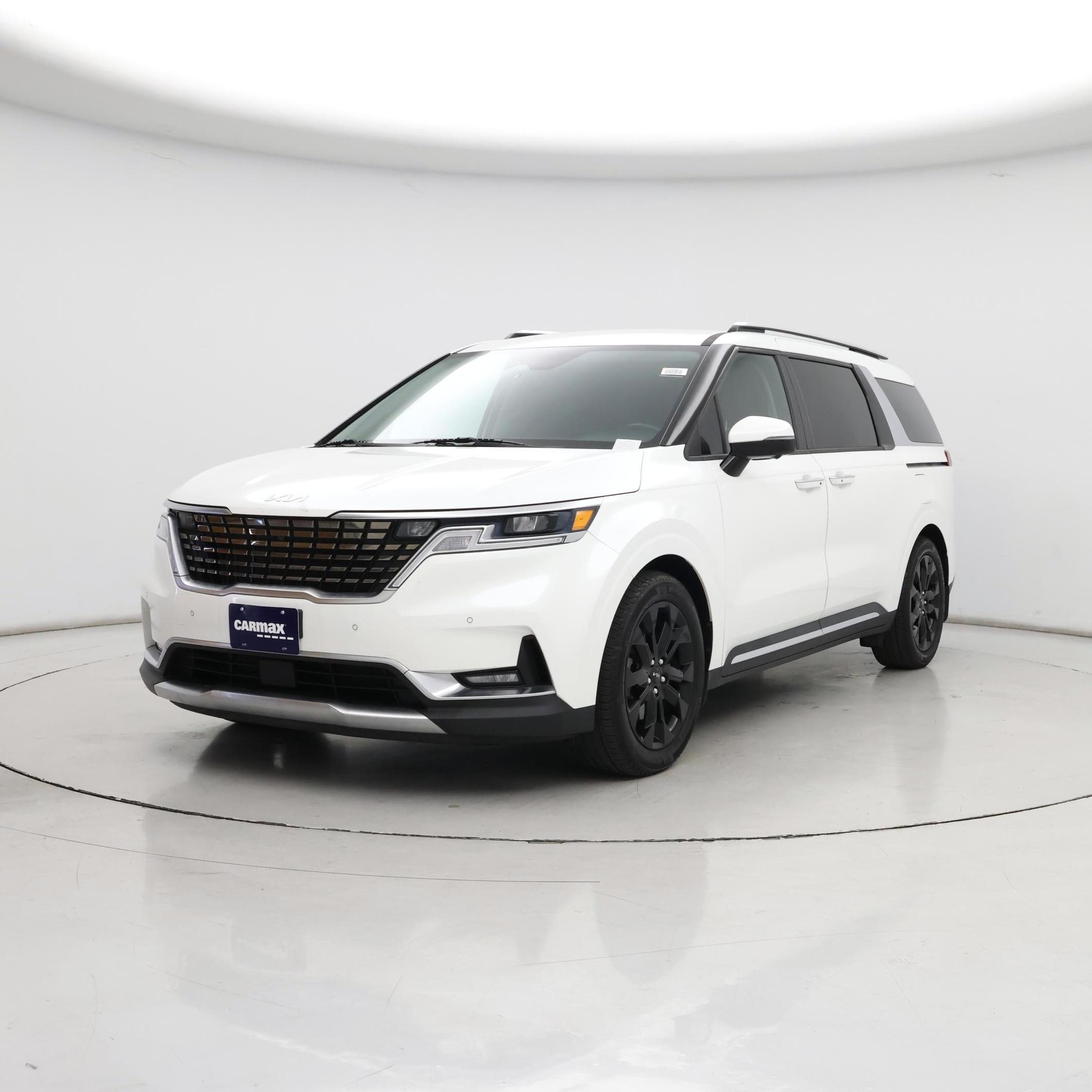 Thumbnail: 2022 Kia Carnival - 4