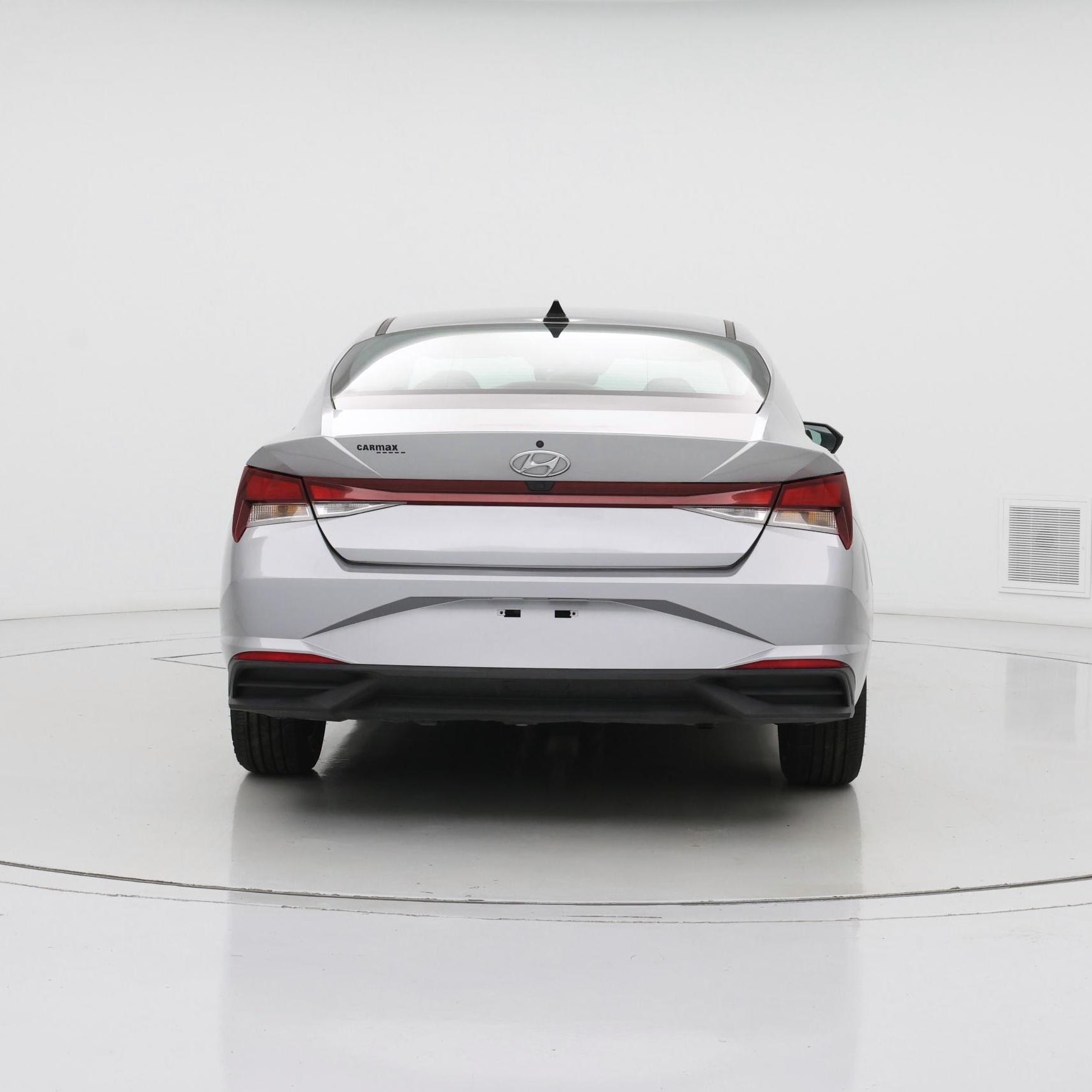 Thumbnail: 2022 Hyundai Elantra - 6