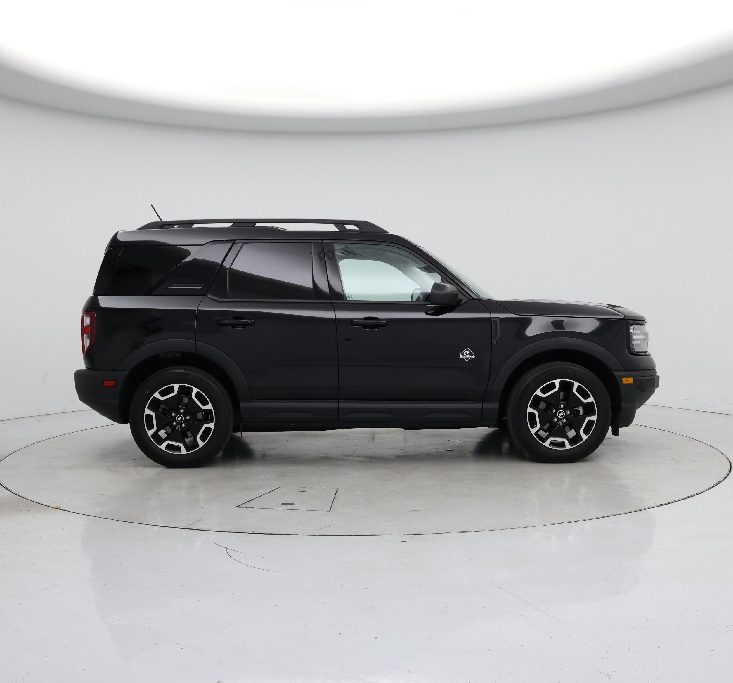 Thumbnail: 2023 Ford Bronco Sport - 7