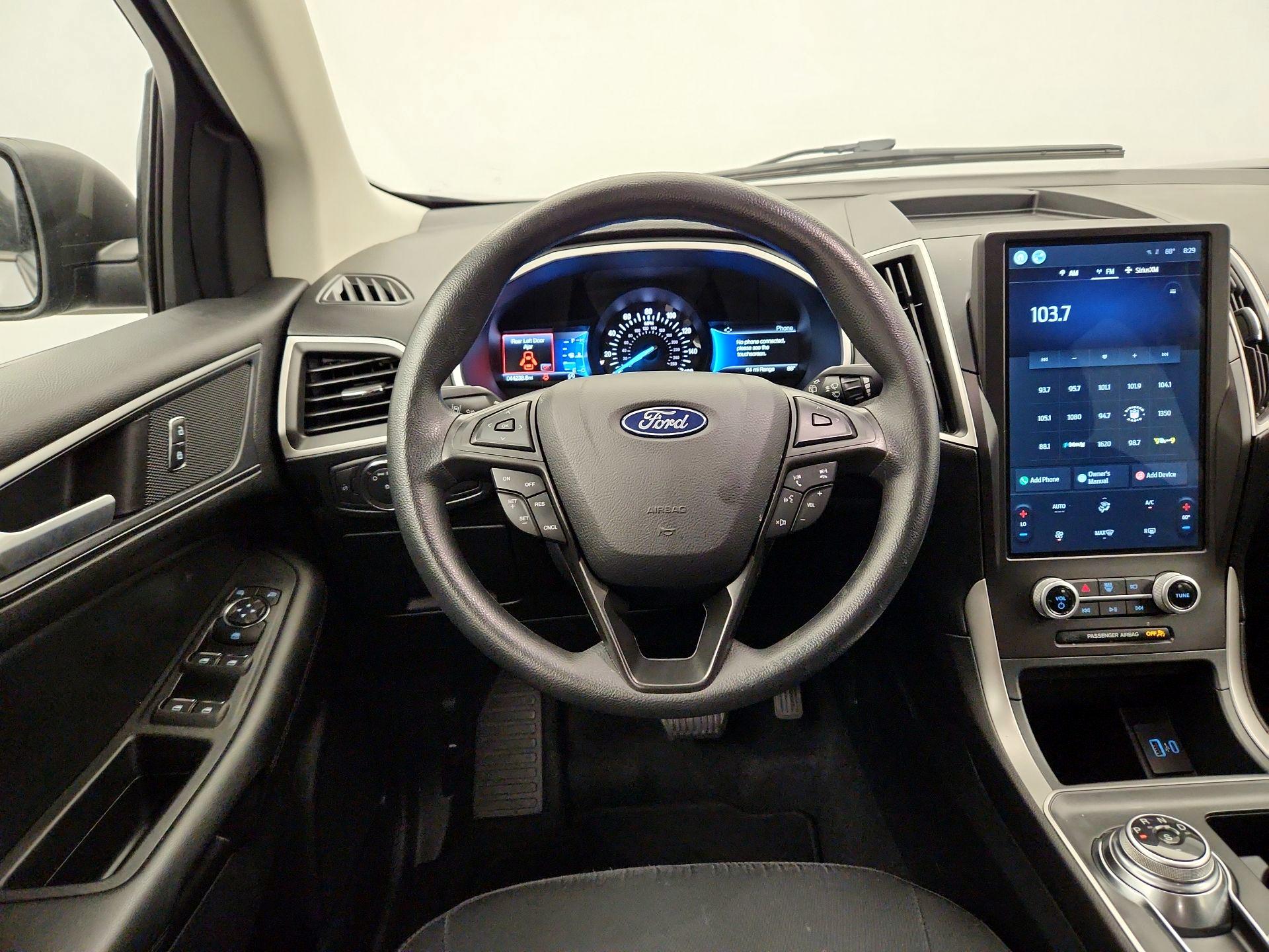 Thumbnail: 2021 Ford Edge - 10
