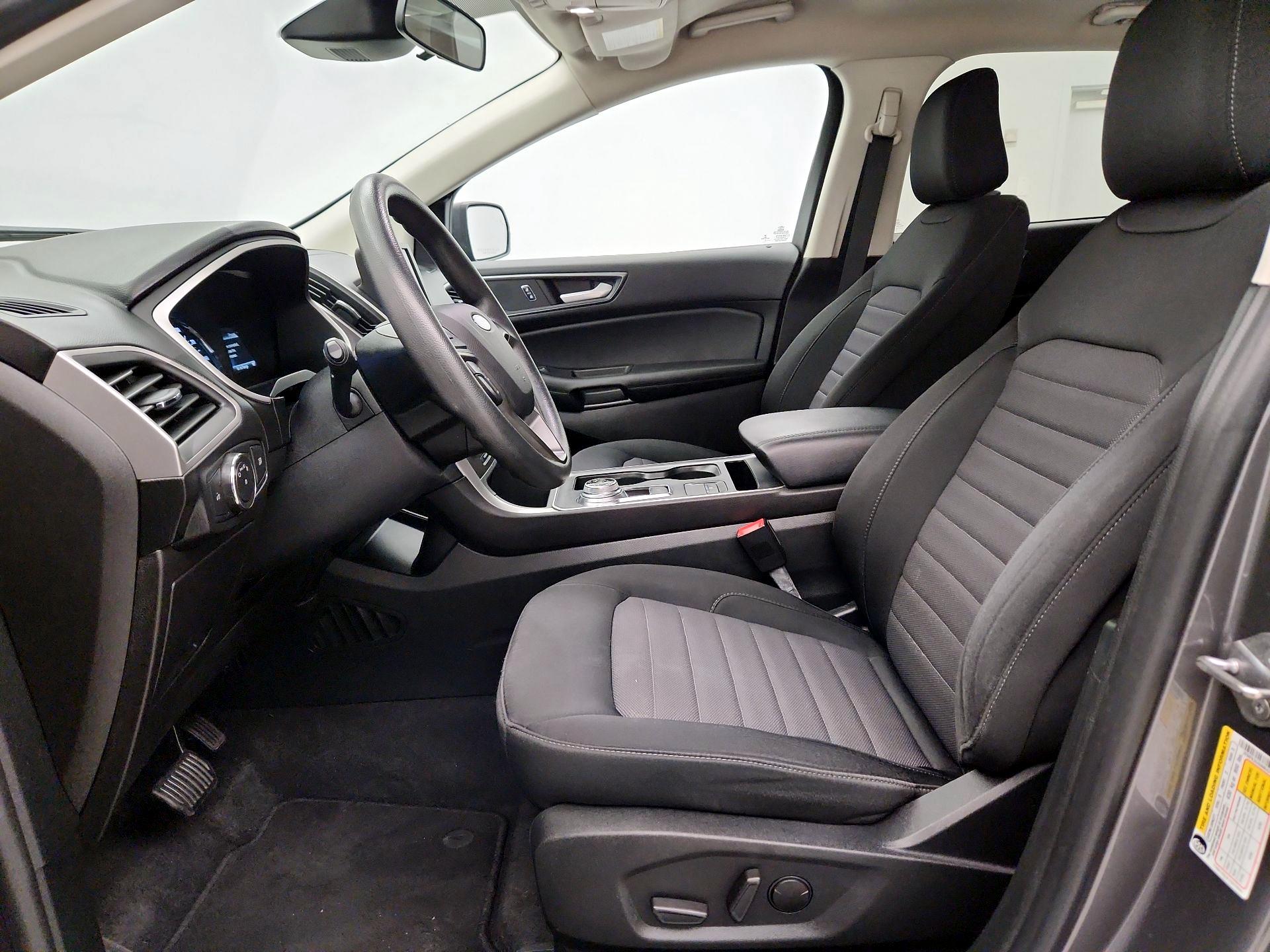 Thumbnail: 2021 Ford Edge - 11