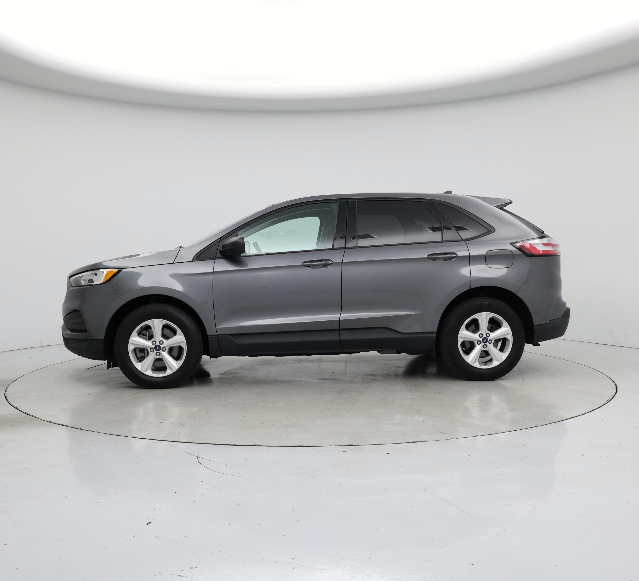 Thumbnail: 2021 Ford Edge - 3
