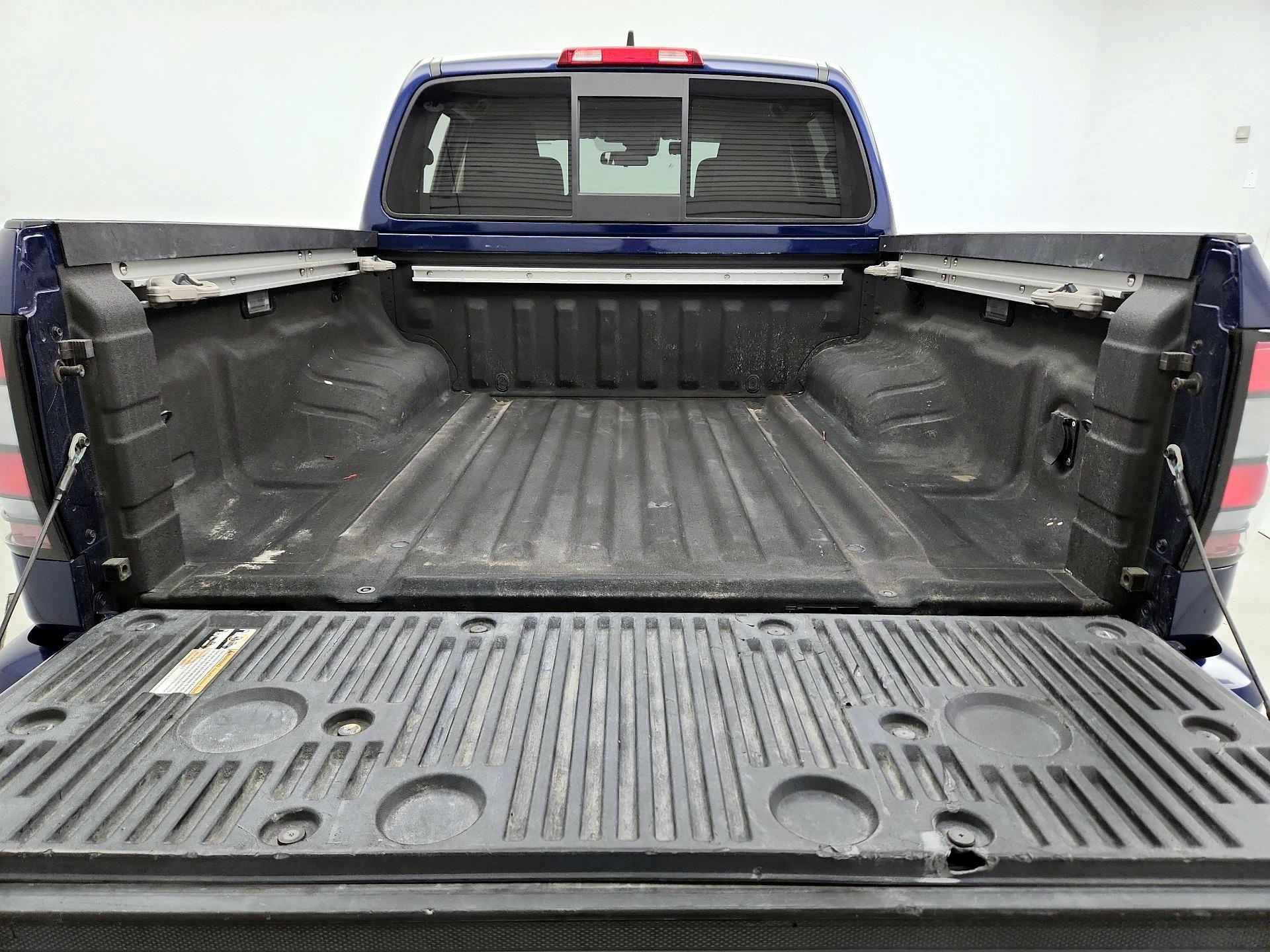Thumbnail: 2022 Nissan Frontier - 20