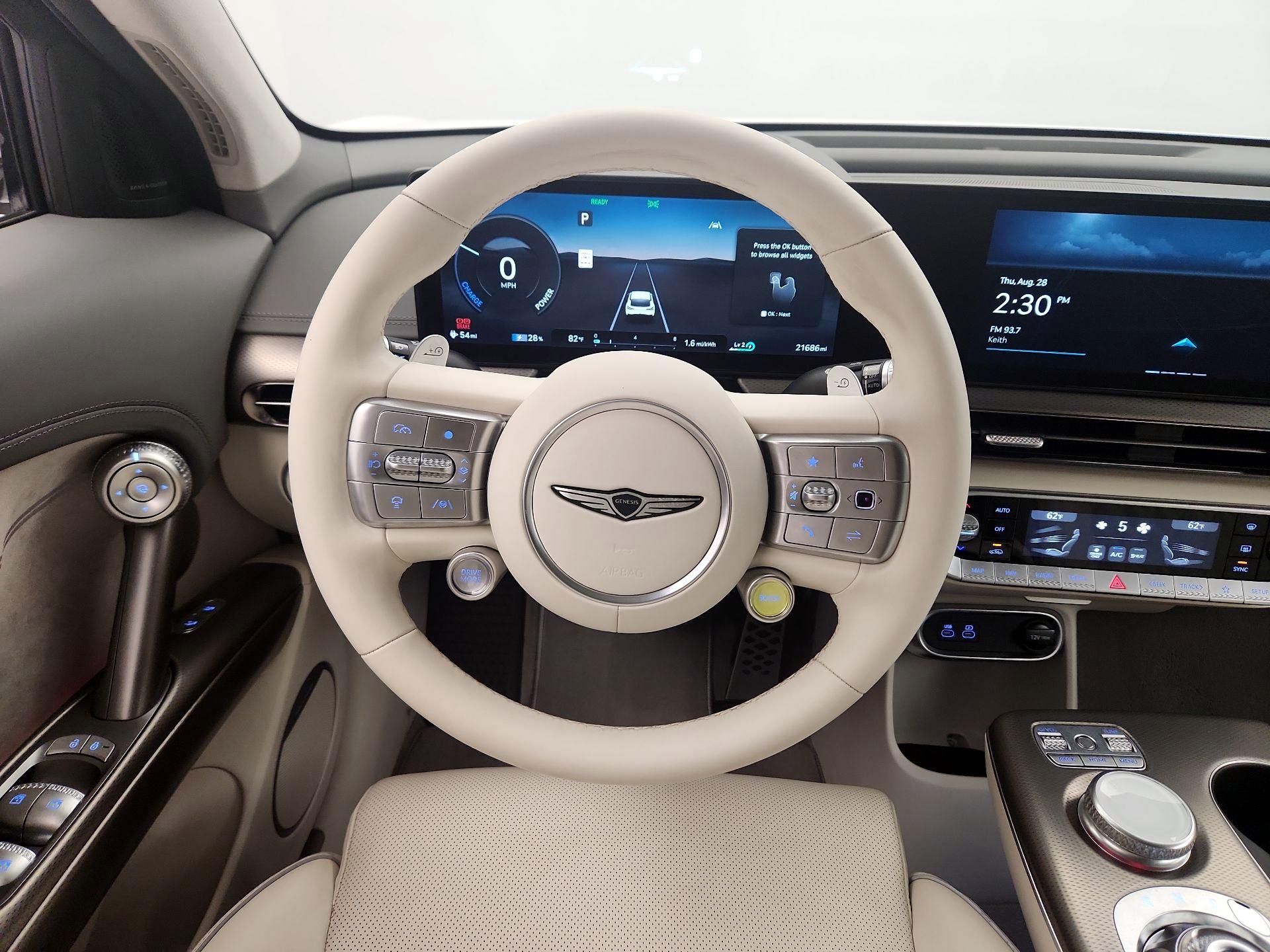 Thumbnail: 2023 Genesis GV60 - 10