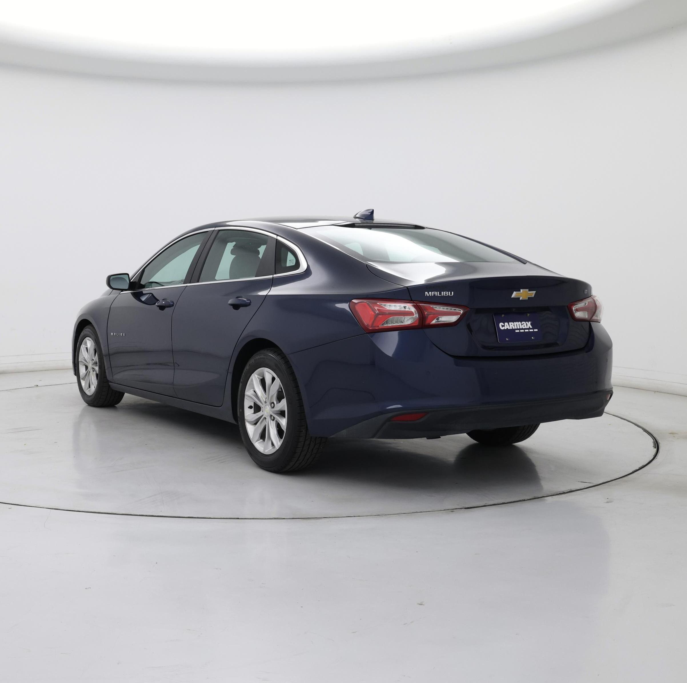 Thumbnail: 2021 Chevrolet Malibu - 2
