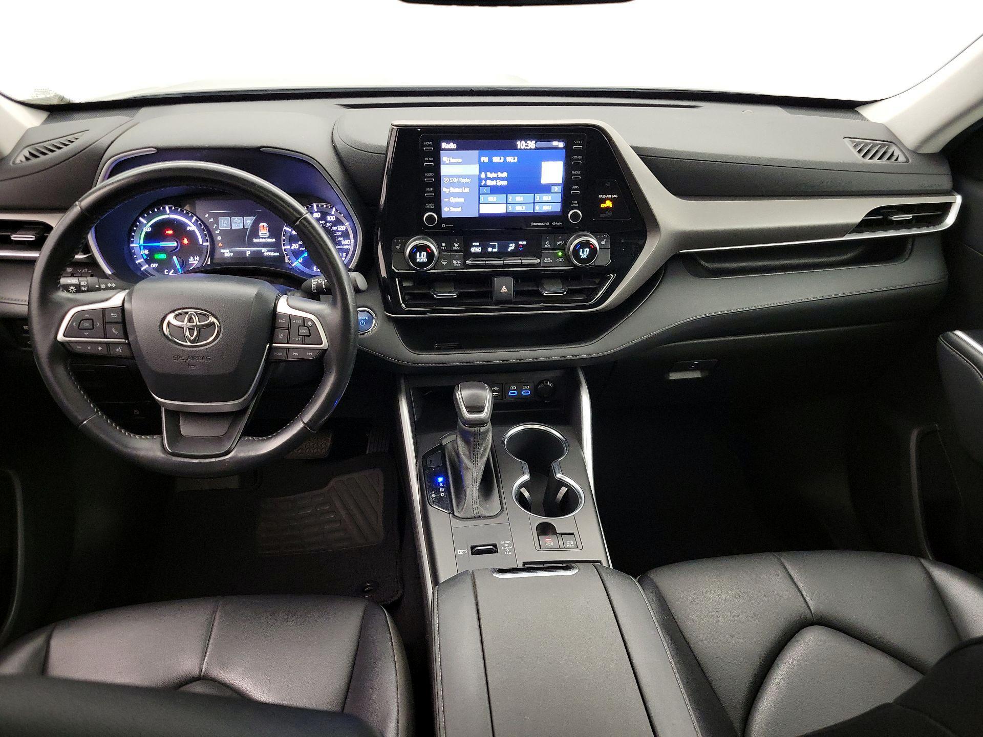 Thumbnail: 2022 Toyota Highlander - 9