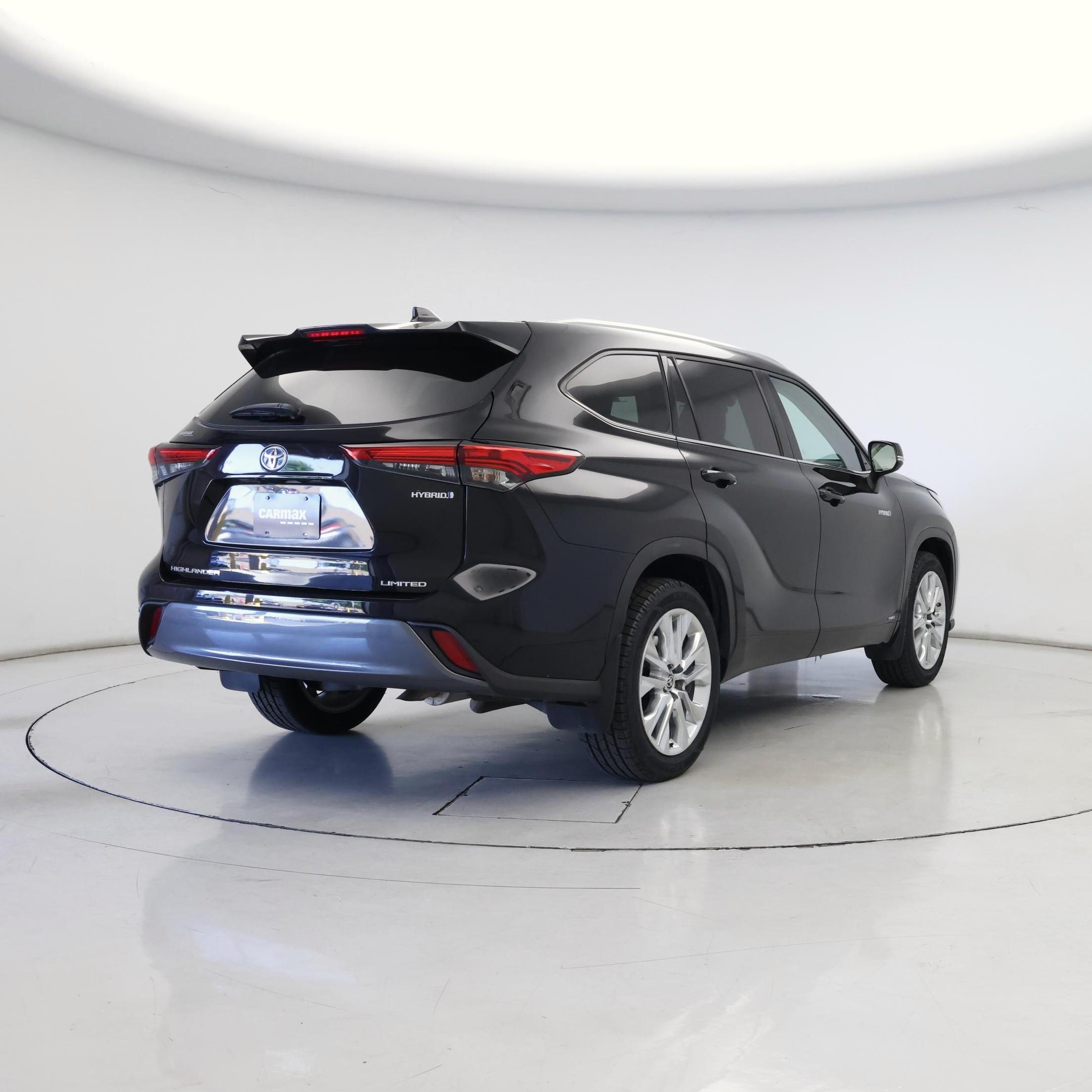 Thumbnail: 2021 Toyota Highlander - 8